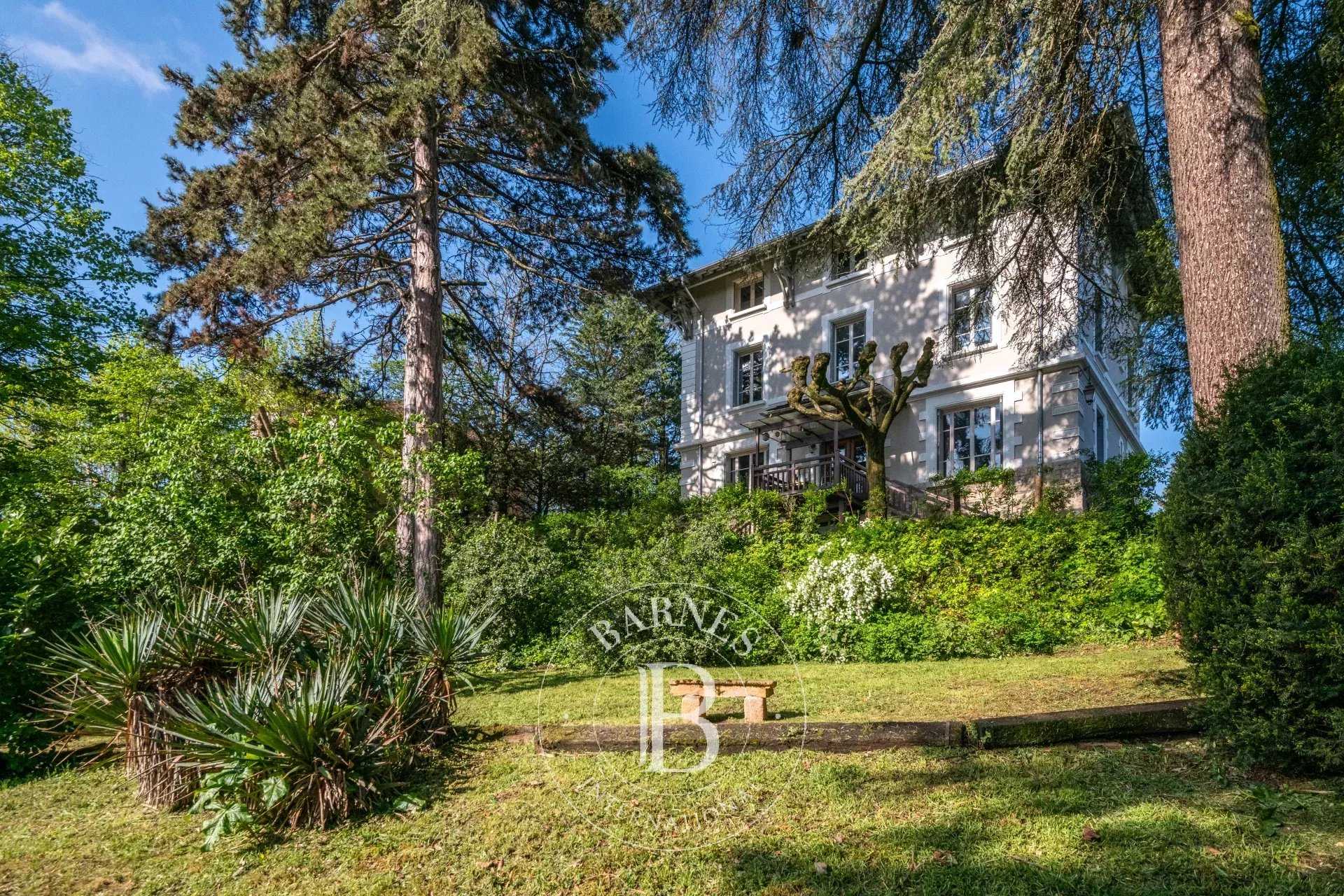 Maison Rillieux-la-Pape