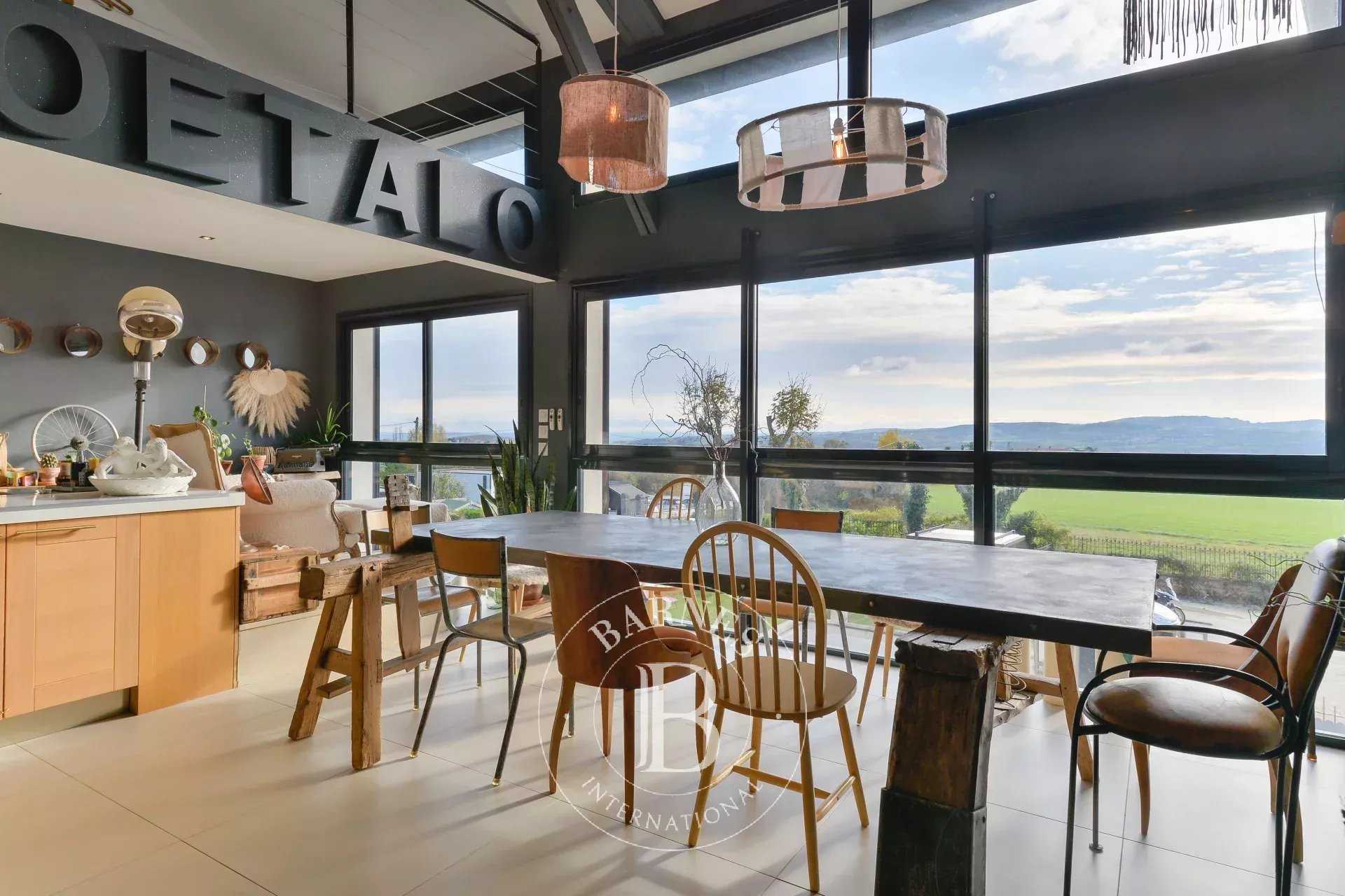 Beauvallon  - Appartement 5 Pi&egrave;ces 4 Chambres