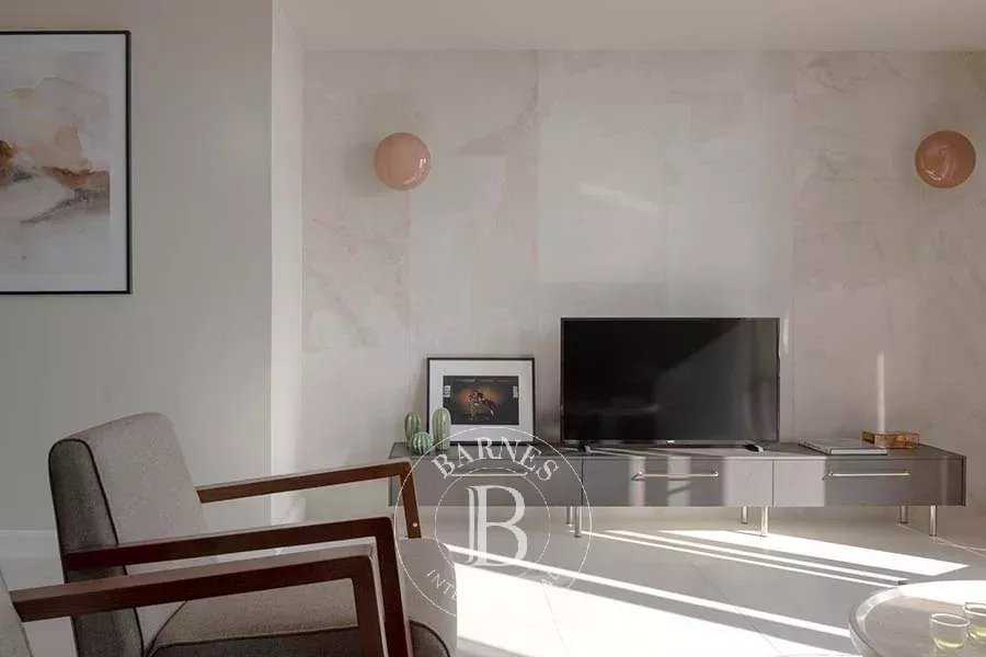Saint-Cyr-au-Mont-d'Or  - Appartement 2 Pi&egrave;ces, 1 Chambre