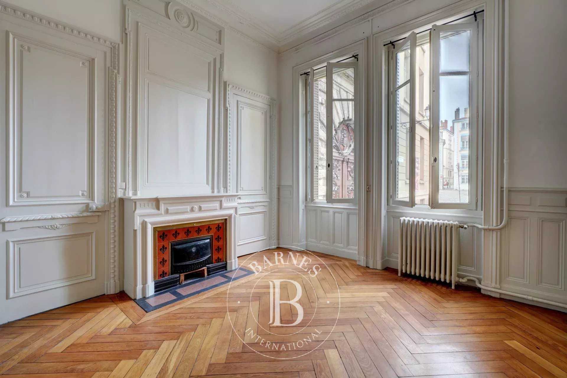 Lyon  - Appartement 4 Pi&egrave;ces 3 Chambres