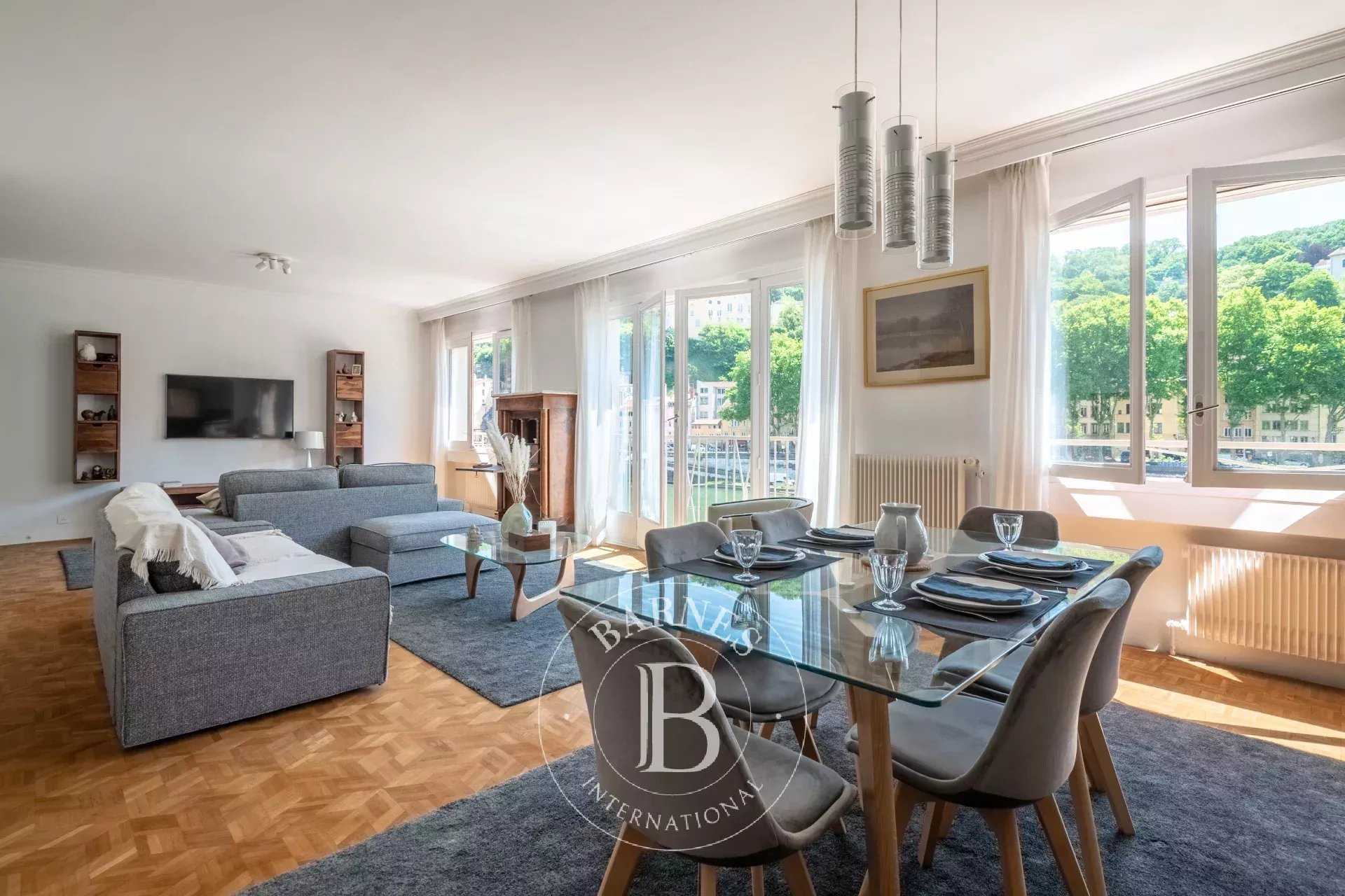 Lyon  - Appartement 2 Pièces, 1 Chambre