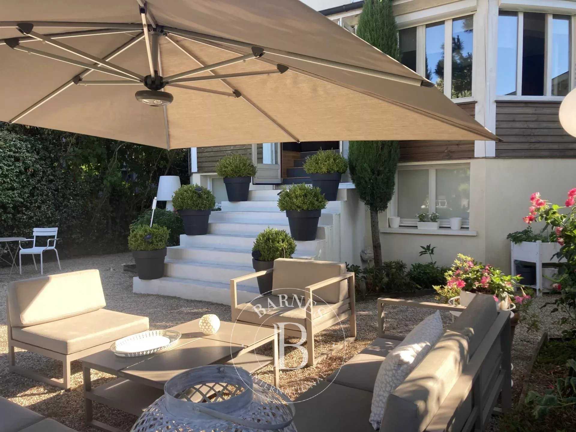 Lyon  - House 4 Bedrooms