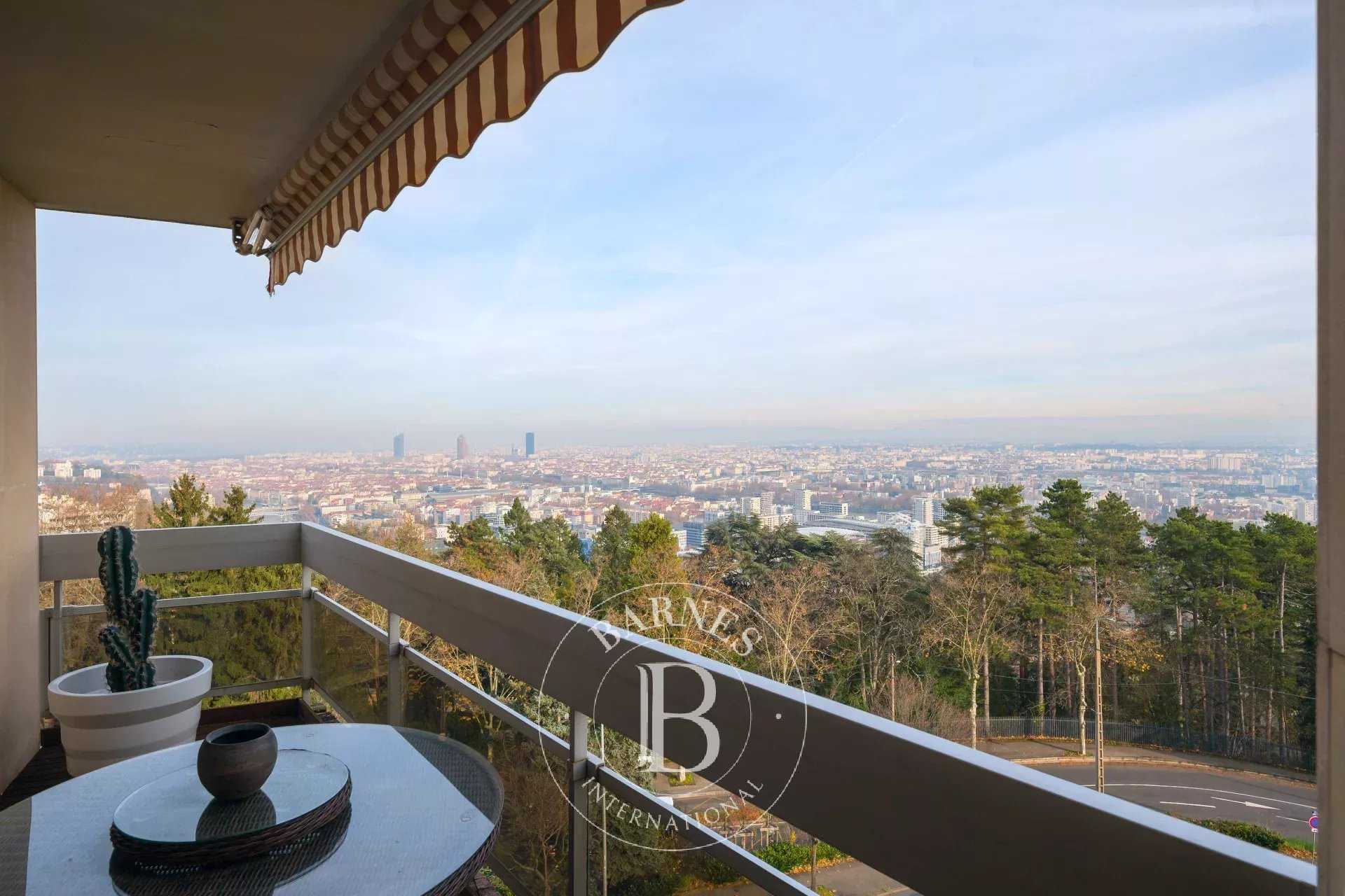 Sainte-Foy-lès-Lyon  - Apartment 3 Bedrooms