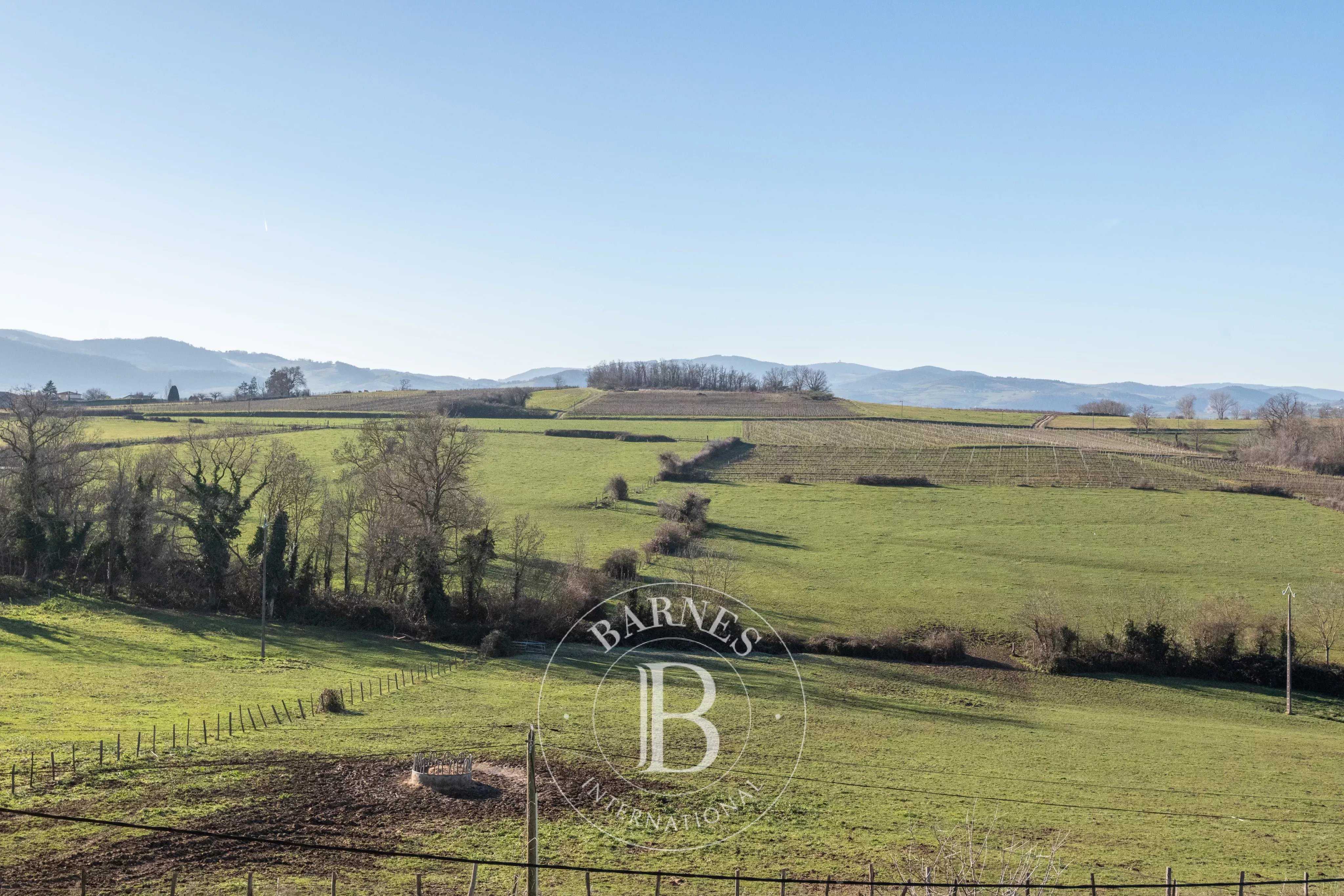 Sarcey  - Maison 7 Pi&egrave;ces 4 Chambres