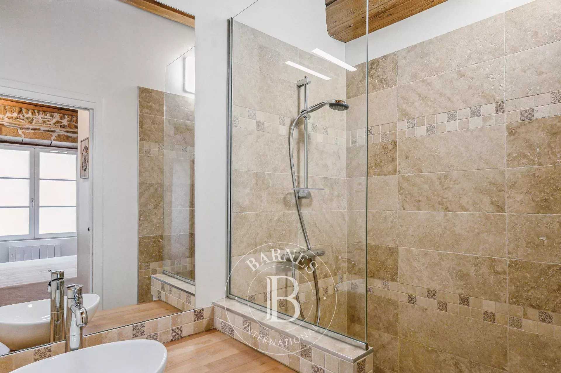 Lyon  - Appartement 1 Pi&egrave;ce, 1 Chambre