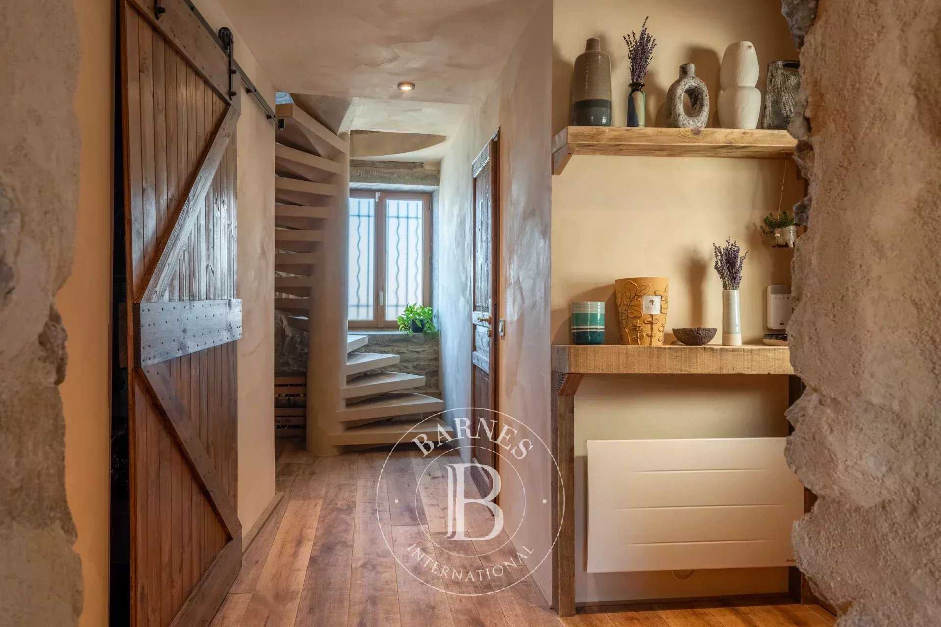 Village house Saint-Didier-au-Mont-d'Or  -  ref 86229546 (picture 2)