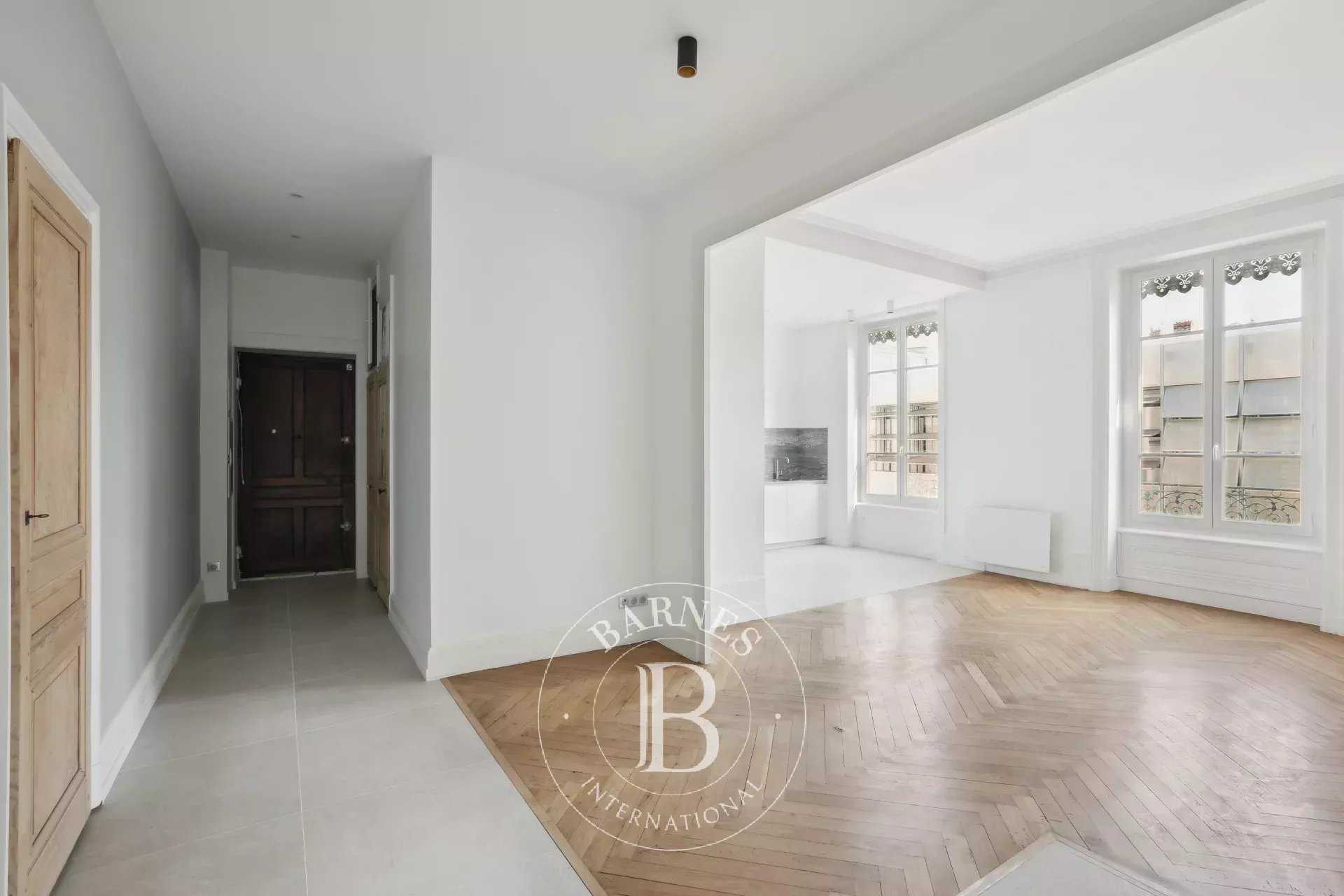 Appartement Lyon 69002  -  ref 85660720 (picture 2)
