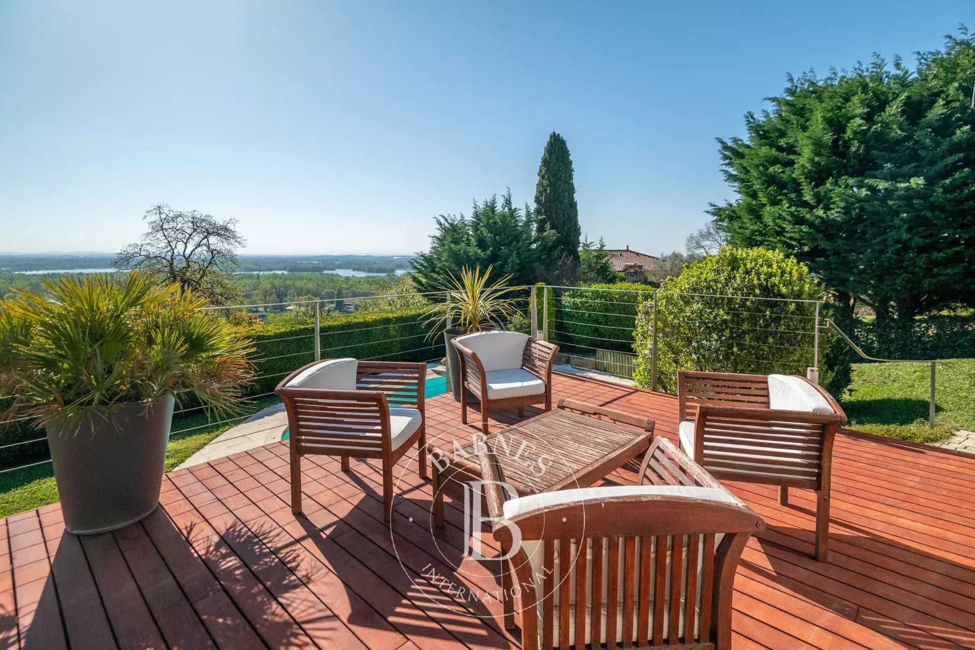 Maison Neyron  -  ref 85767801 (picture 2)