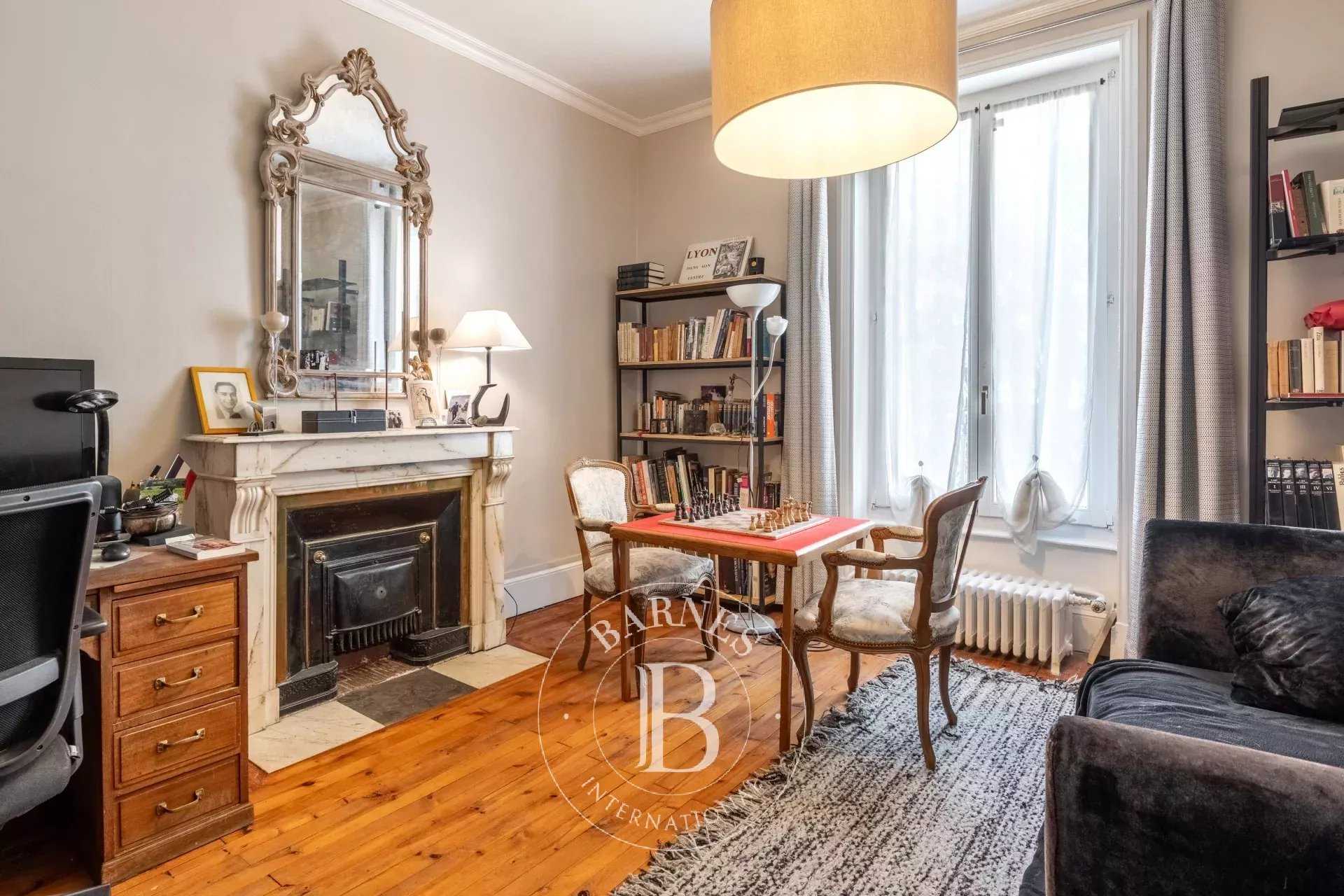 Maison Oullins-Pierre-Bénite  -  ref 86210525 (picture 2)