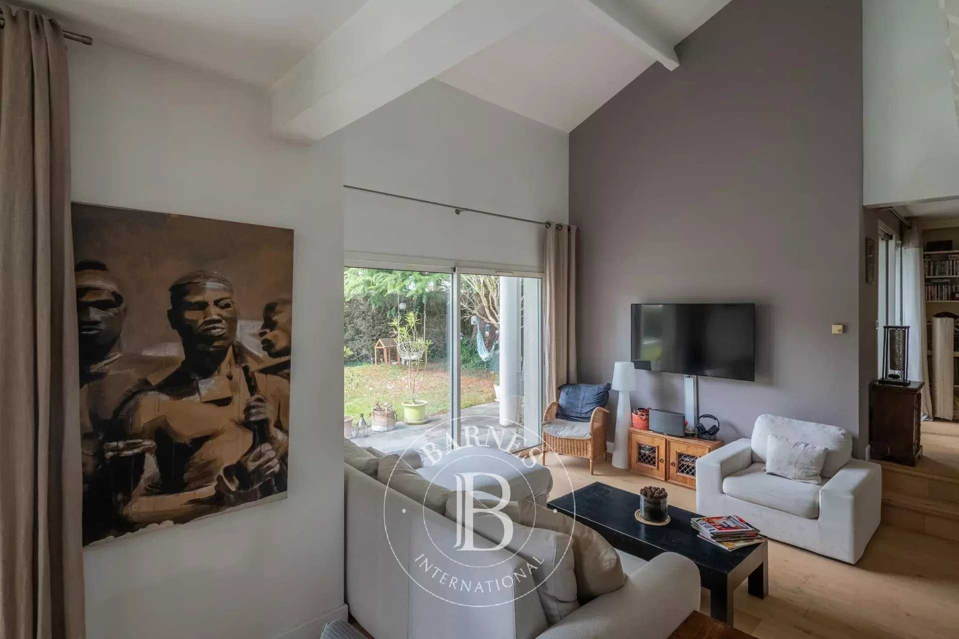 Maison Saint-Didier-au-Mont-d'Or  -  ref 85605995 (picture 3)