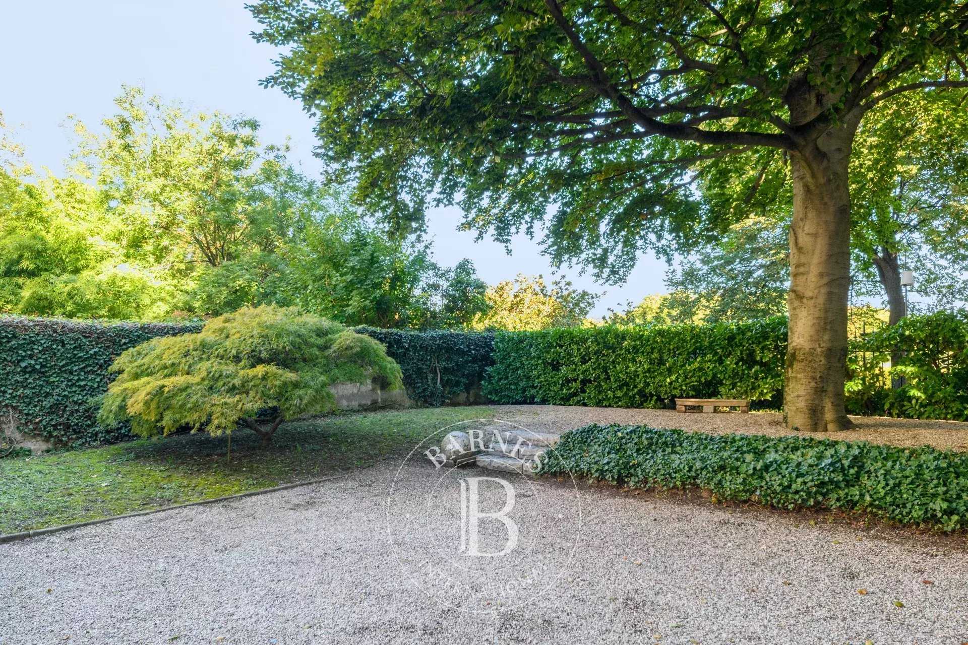 Apartment Lyon 69006  -  ref 3259336 (picture 2)