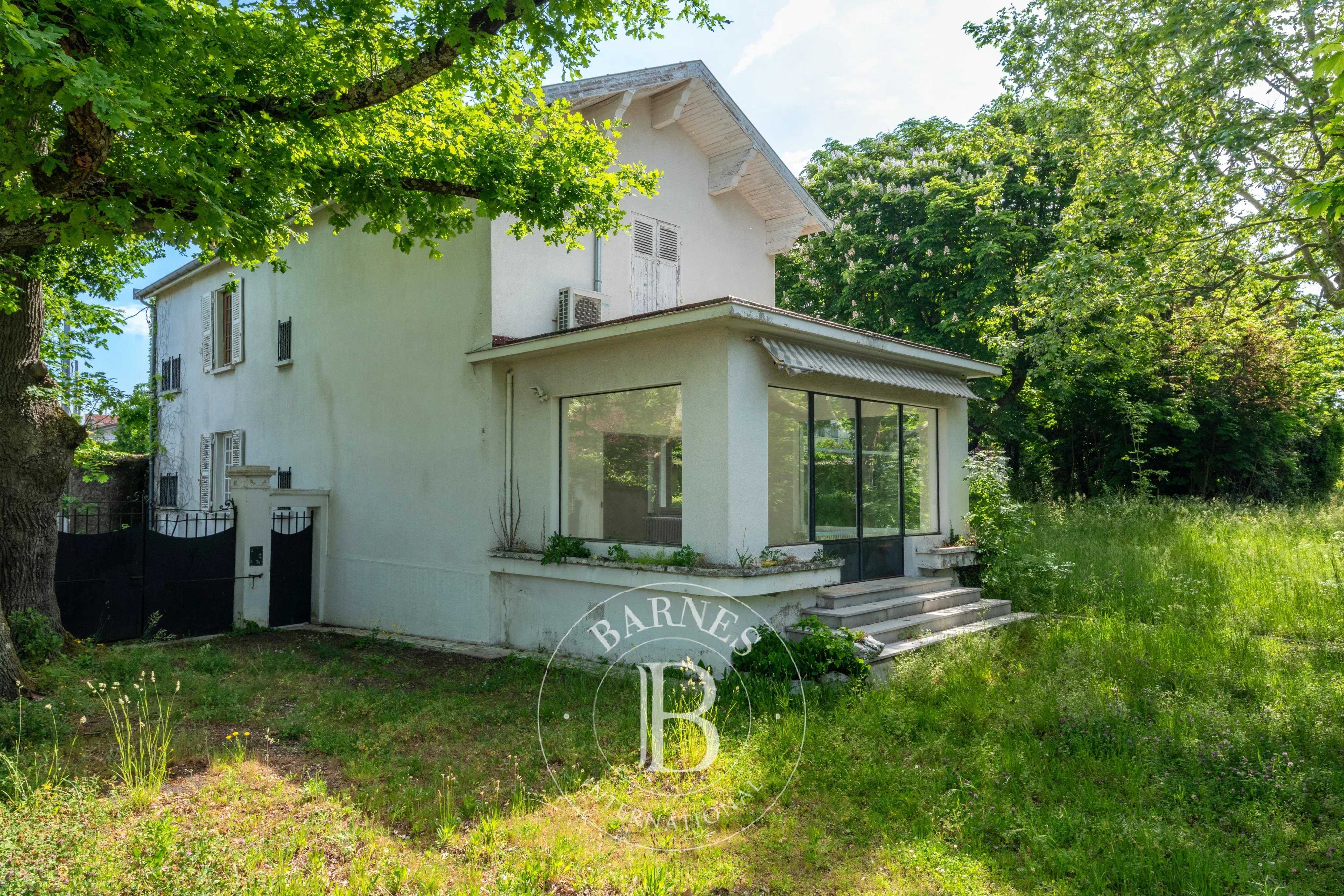 Propriété Sainte-Foy-lès-Lyon  -  ref 86701772 (picture 2)