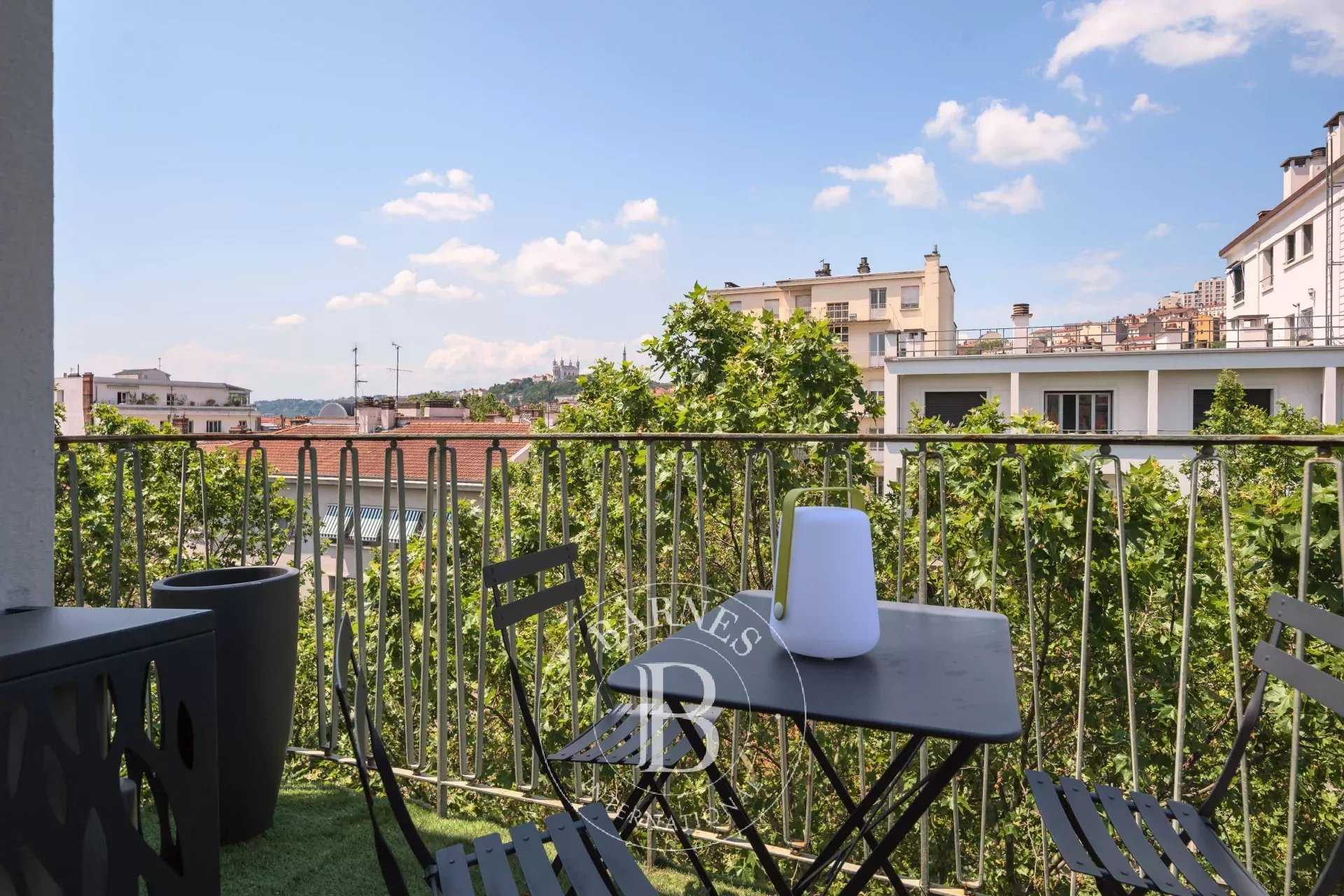 Appartement Lyon 69006  -  ref 82512647 (picture 1)