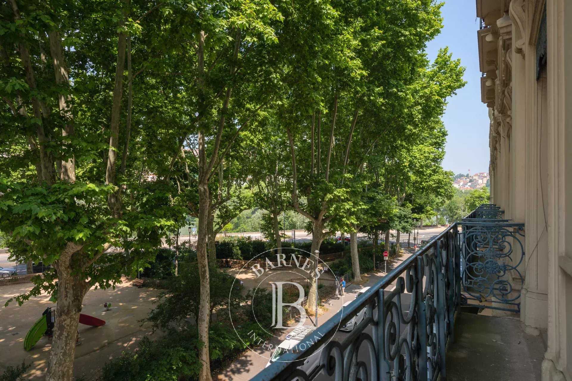 Appartement Lyon 69006  -  ref 85936407 (picture 1)