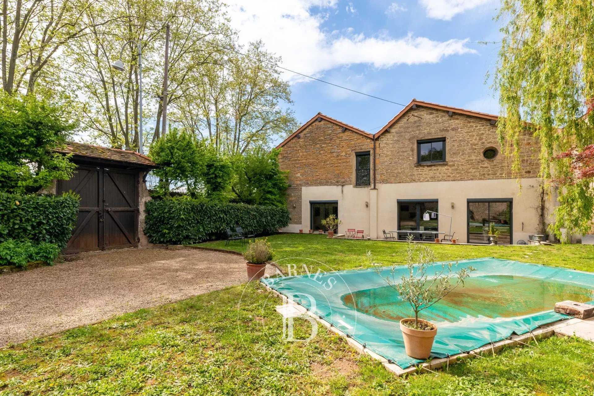 Village house Limonest  -  ref 83509011 (picture 1)