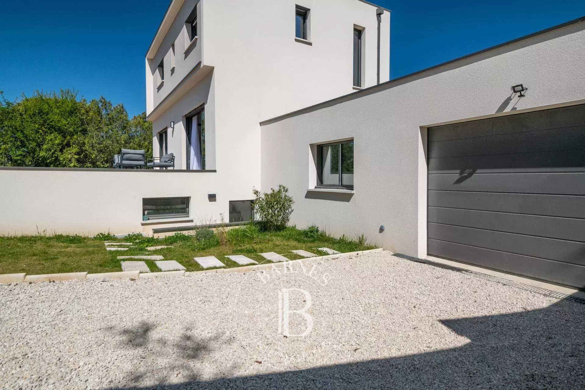 Maison Limonest  -  ref 85775617 (picture 1)