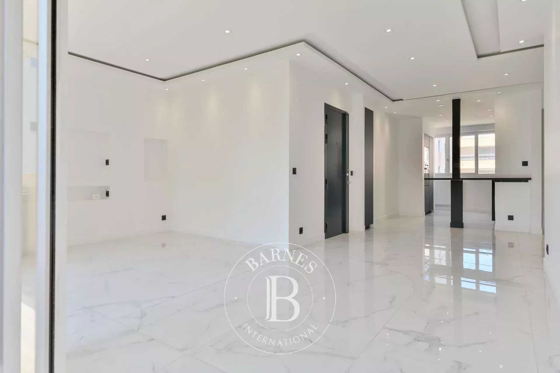 Appartement Lyon 69006  -  ref 83260651 (picture 2)