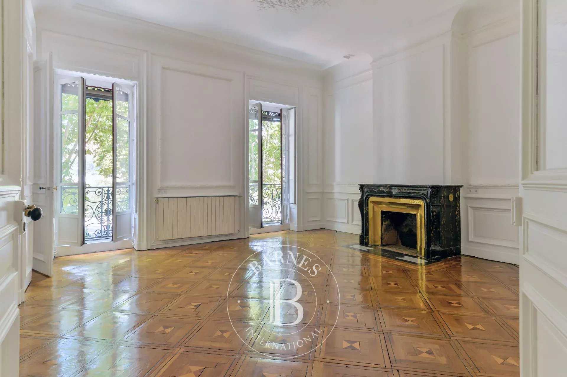 Appartement Lyon 69006  -  ref 85936407 (picture 2)