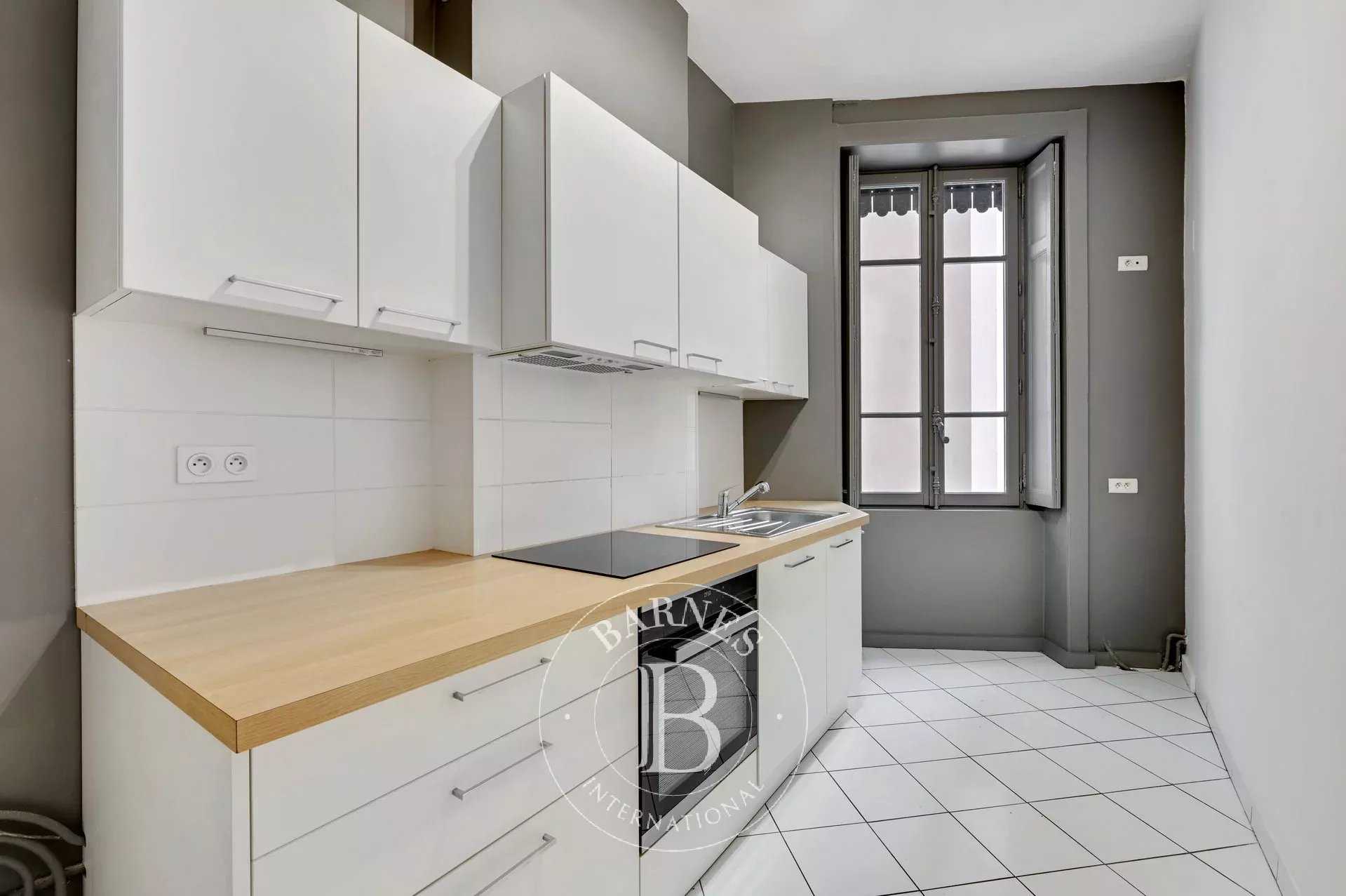 Apartment Lyon 69006  -  ref 4693479 (picture 3)