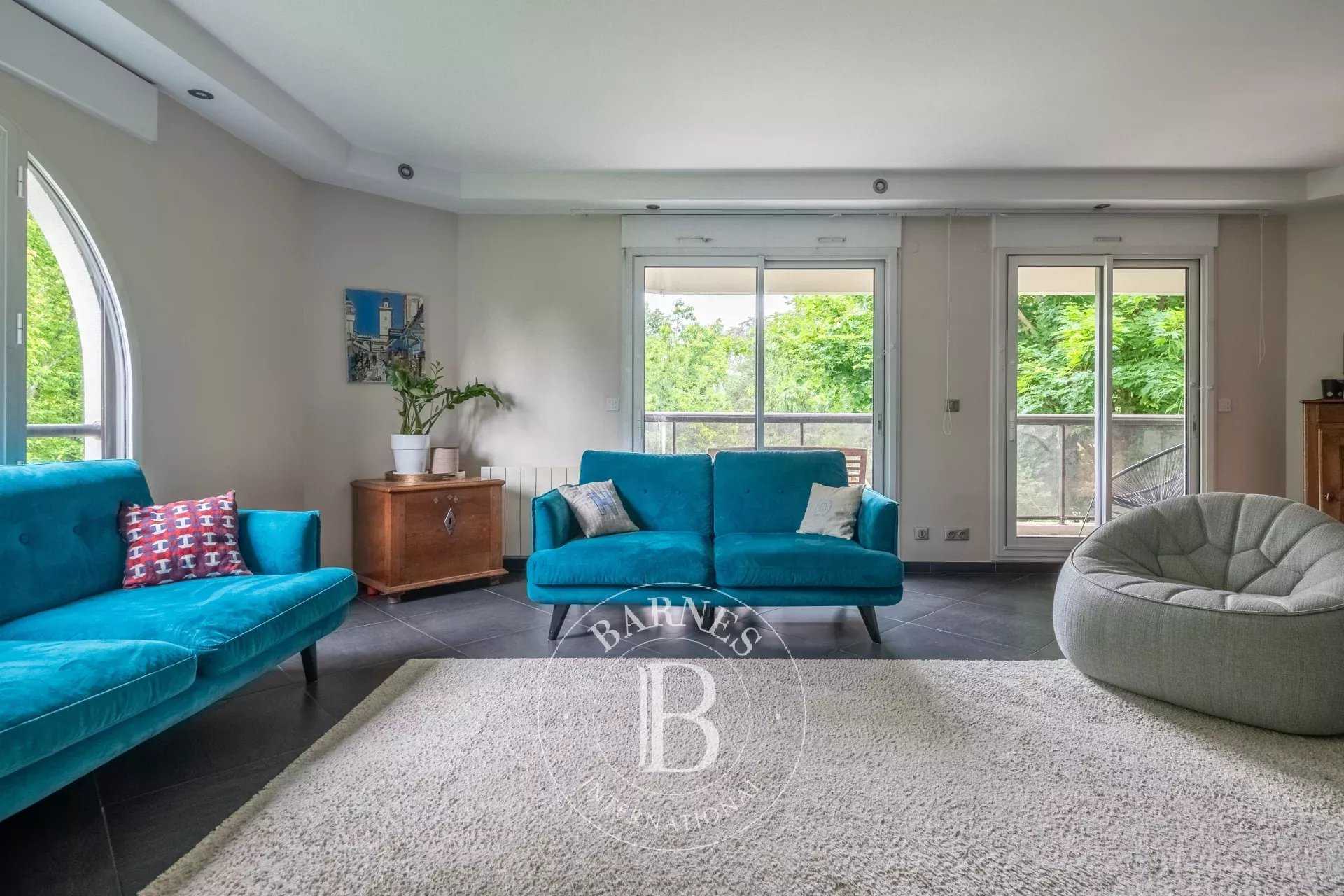 Piso Écully  -  ref 85892347 (picture 1)