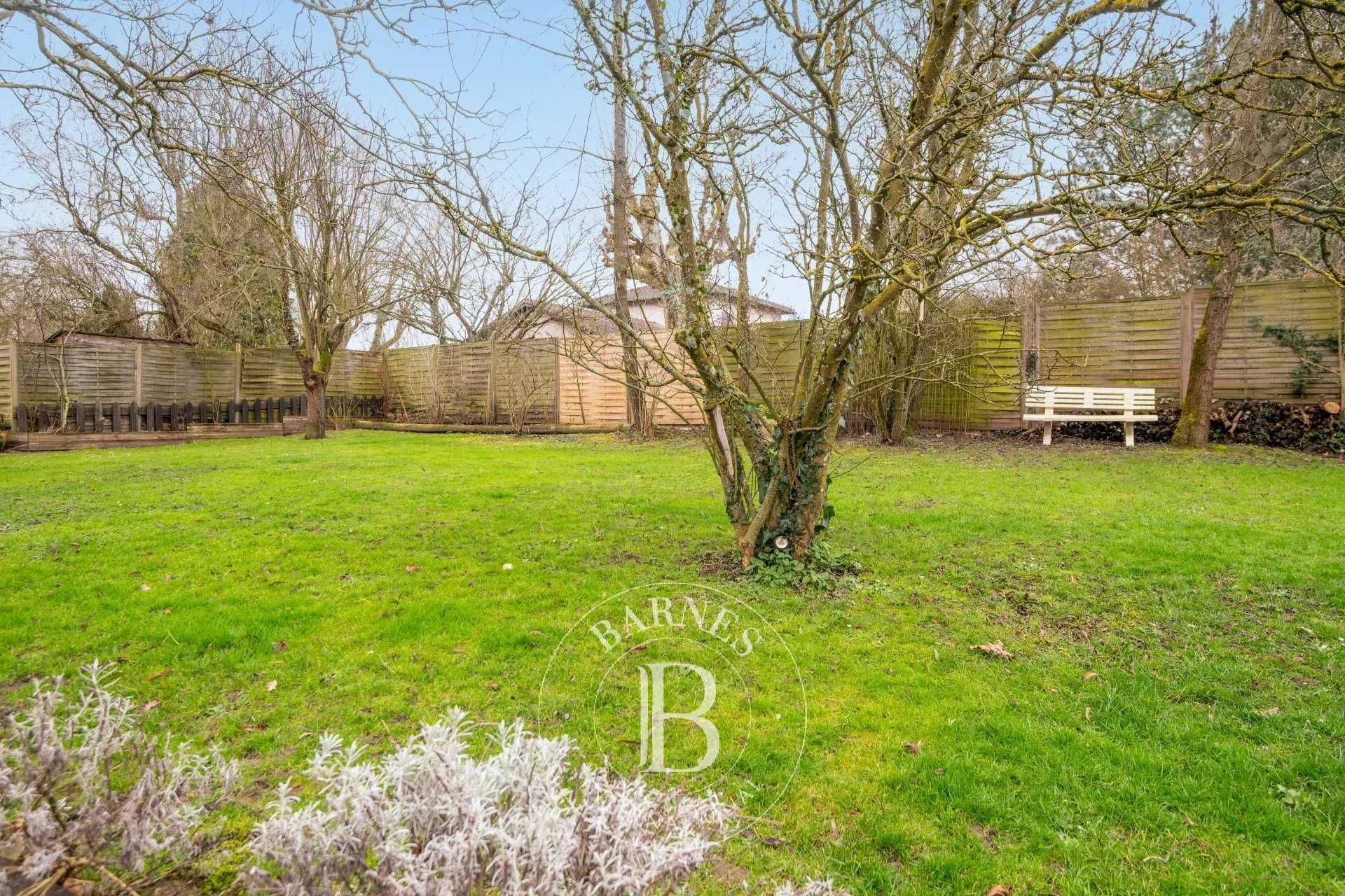 Maison de village Lurcy  -  ref 85295598 (picture 2)