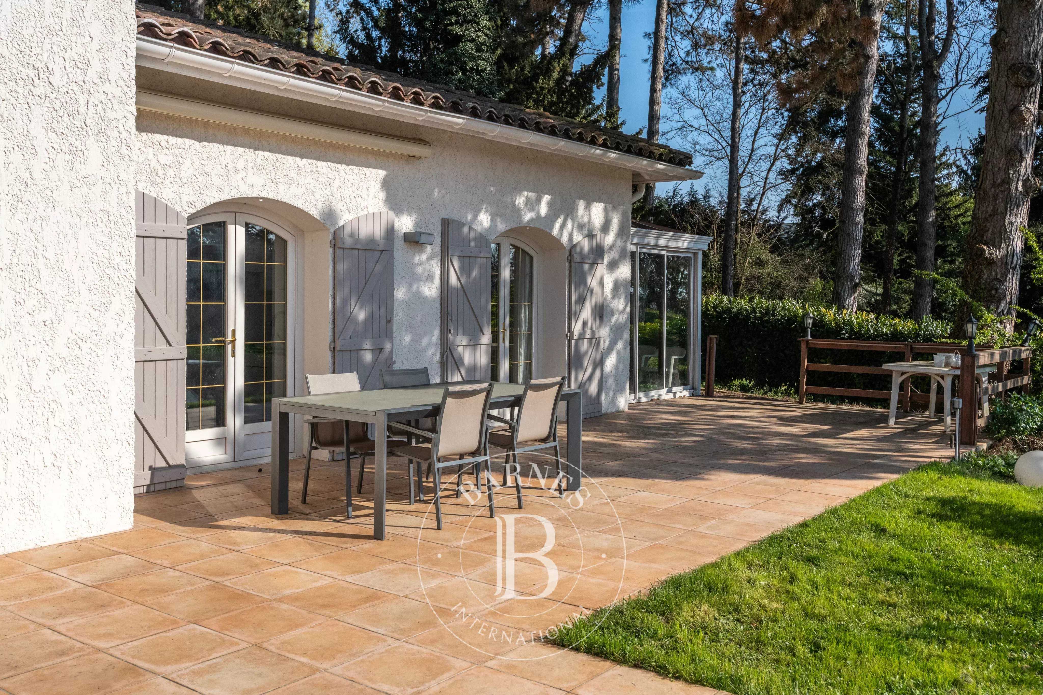 Maison Limonest  -  ref 86644559 (picture 3)