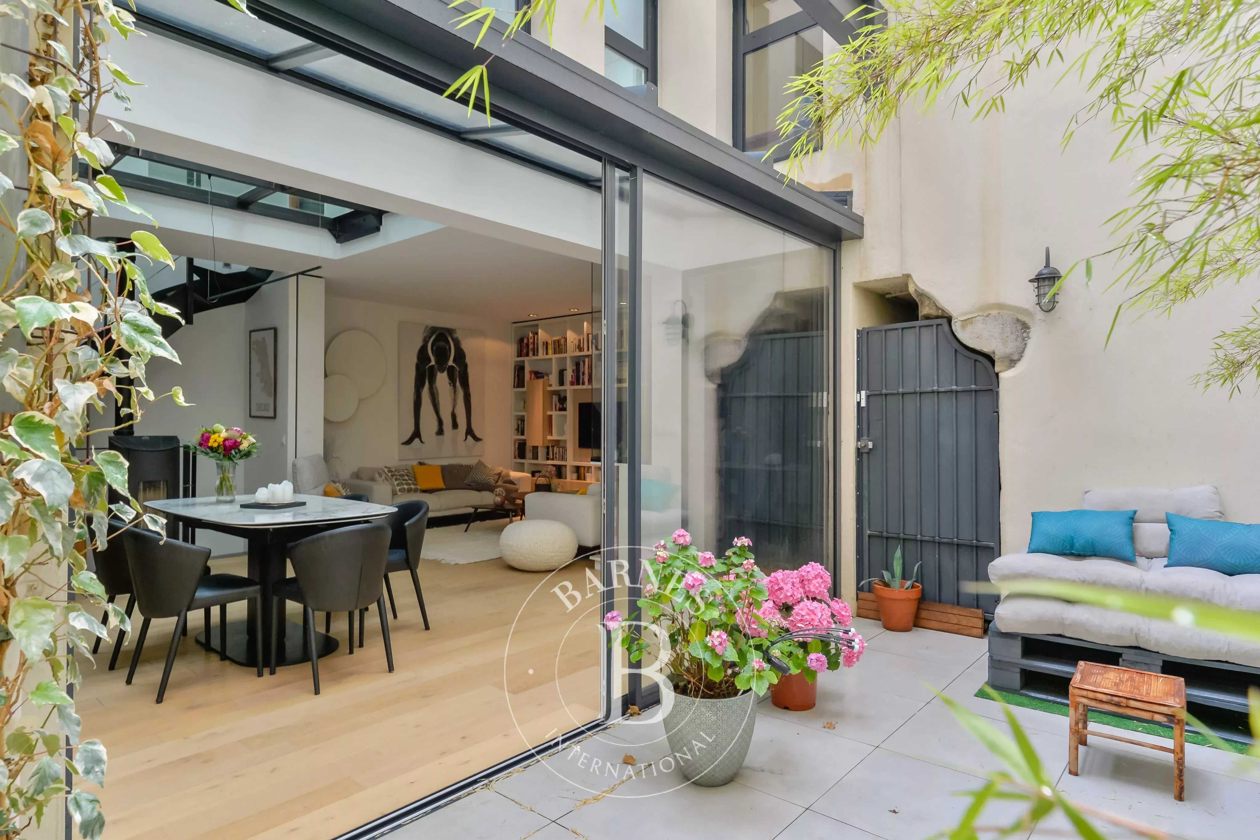 Appartement Lyon 69006  -  ref 87049267 (picture 1)
