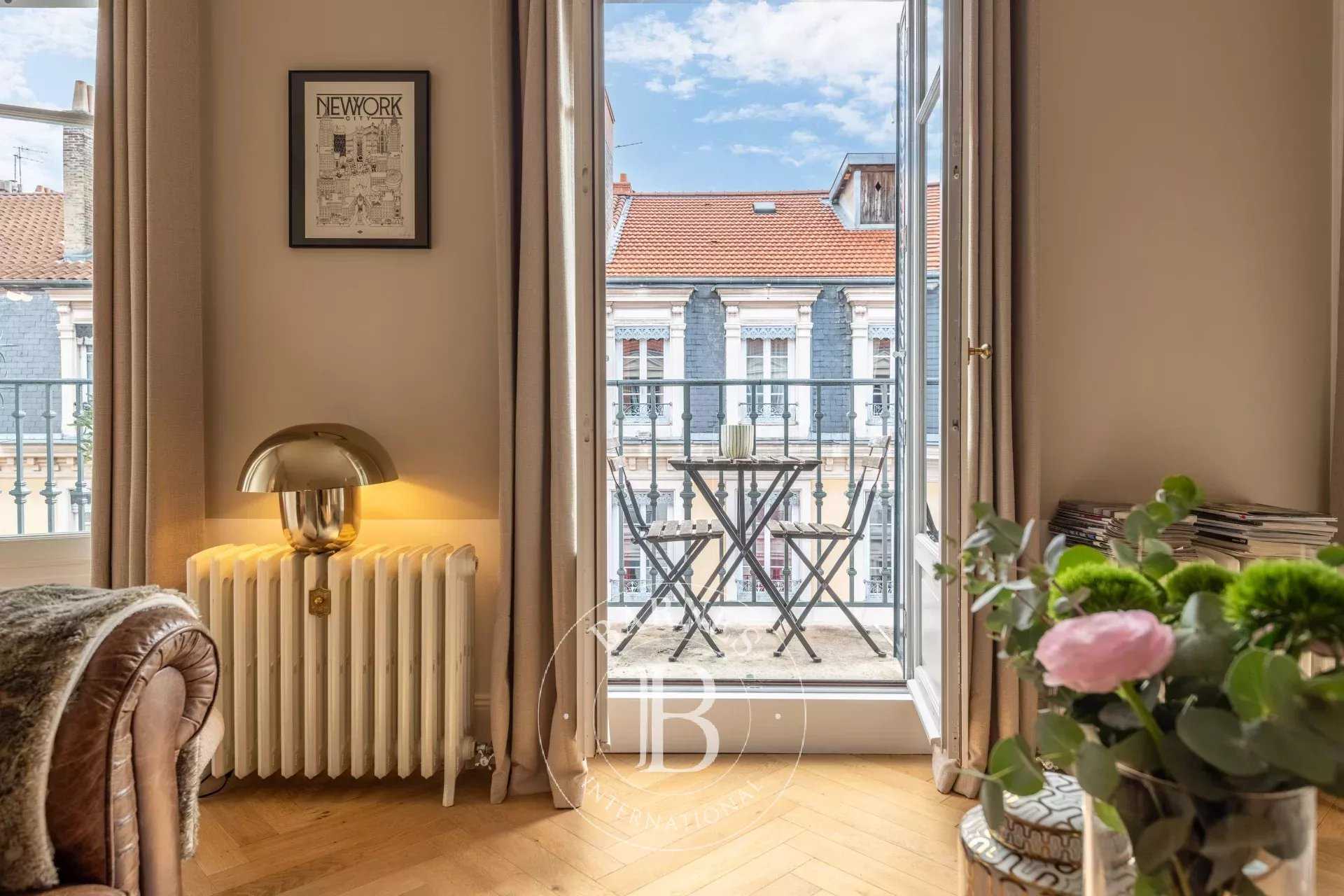 Apartment Lyon 69006  -  ref 86442519 (picture 1)