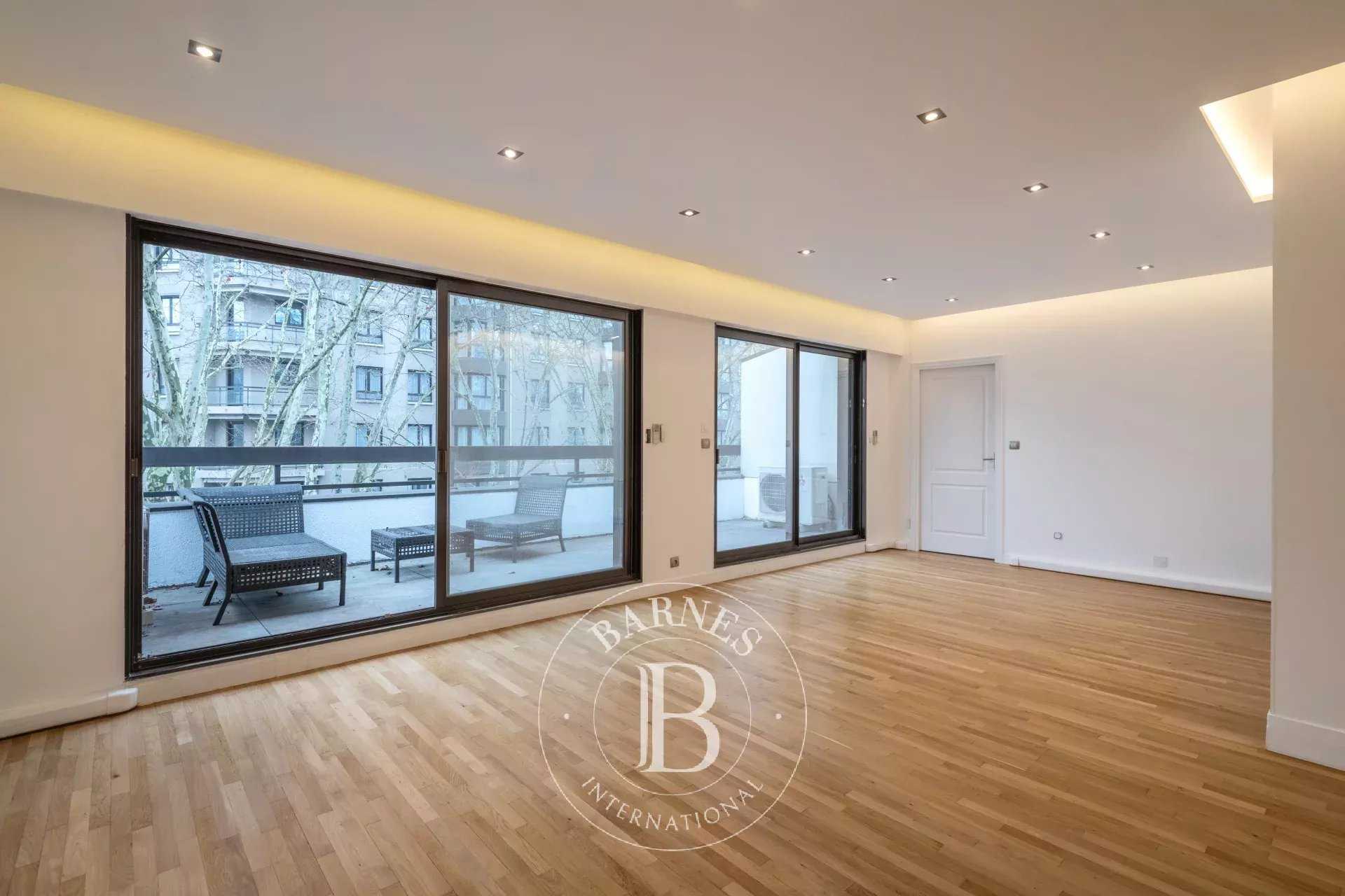 Appartement Lyon 69006  -  ref 85569210 (picture 2)
