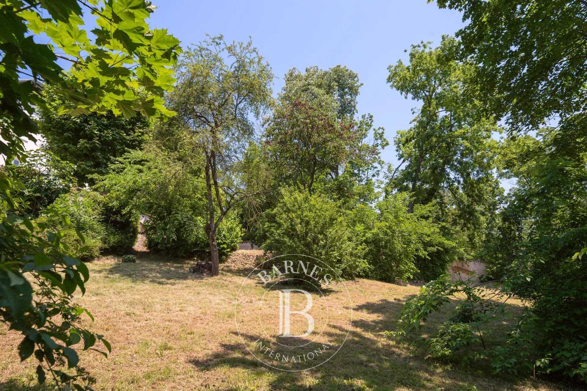 Terrain constructible Crépieux-la-Pape  -  ref 7458479 (picture 3)