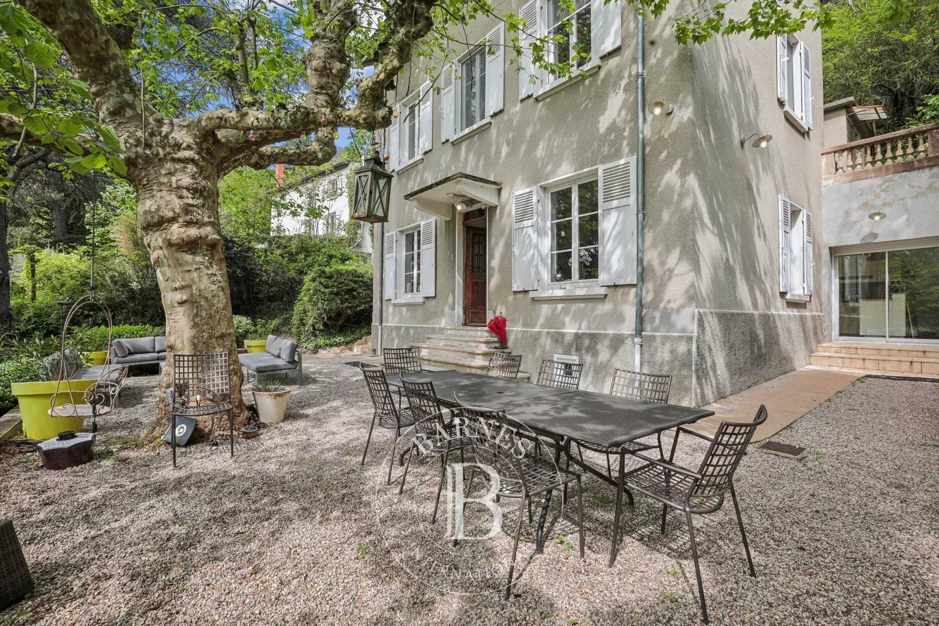 Maison Caluire-et-Cuire  -  ref 84469107 (picture 1)