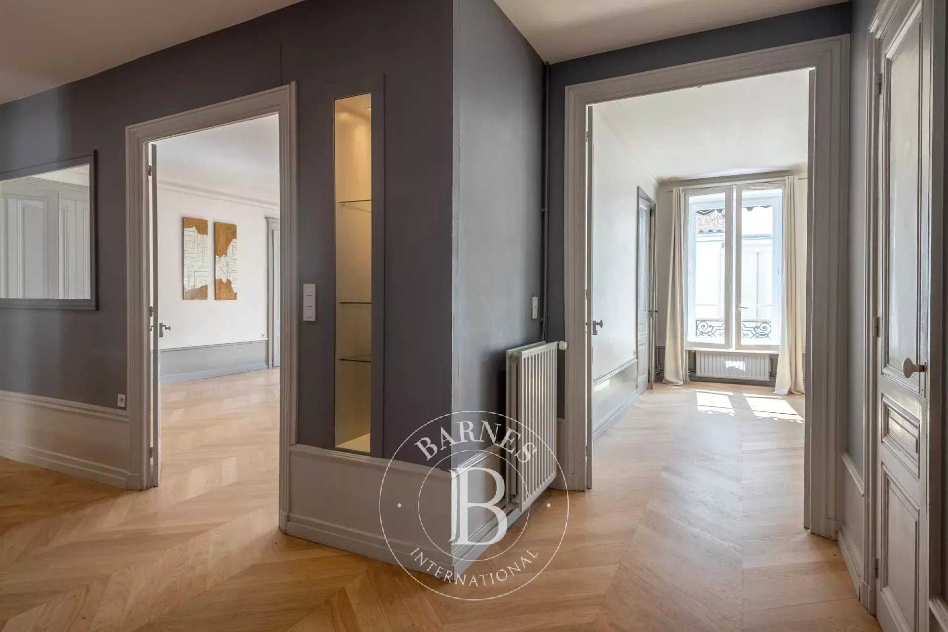 Appartement Lyon 69002  -  ref 6088297 (picture 2)