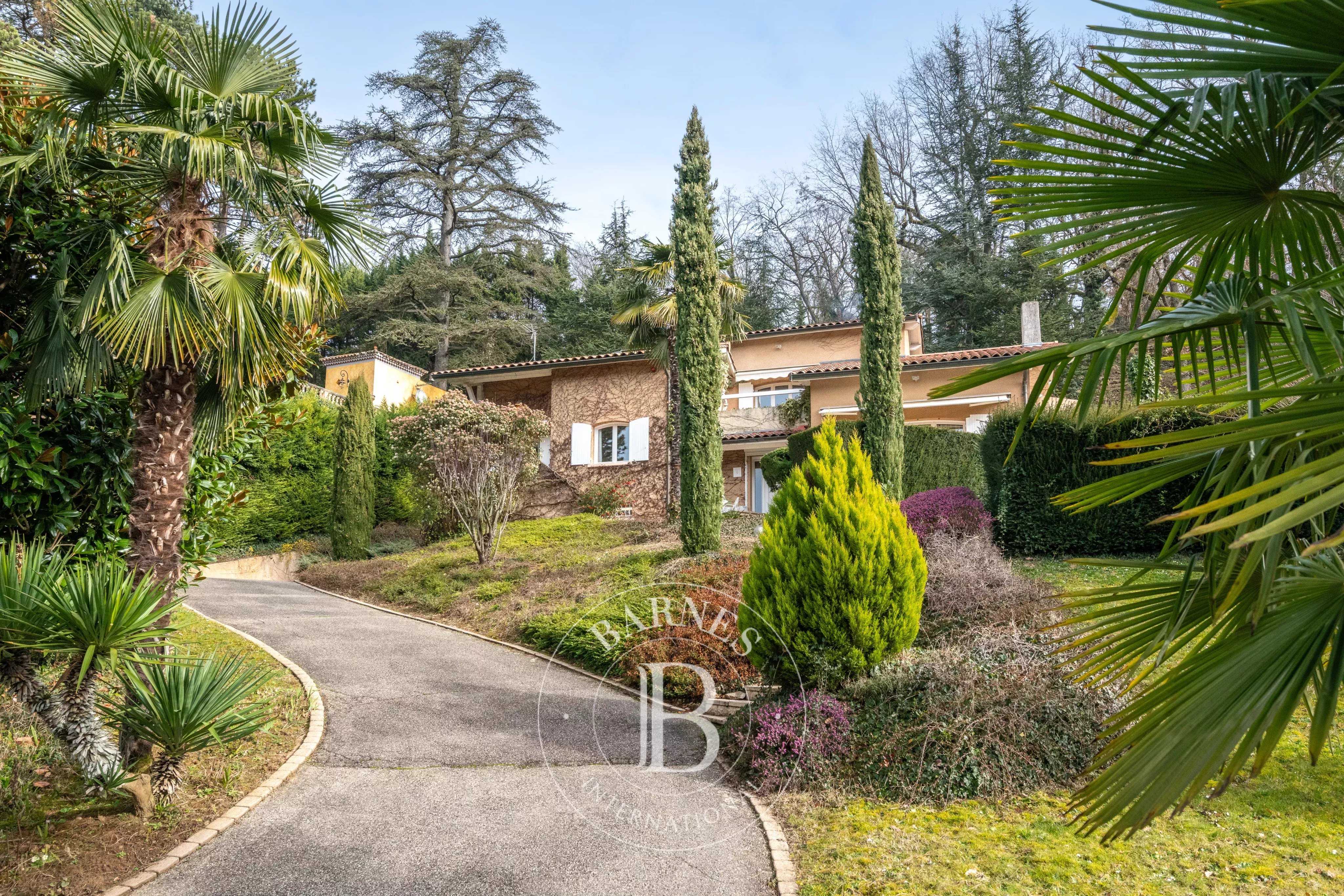 Maison Saint-Didier-au-Mont-d'Or  -  ref 86644463 (picture 1)