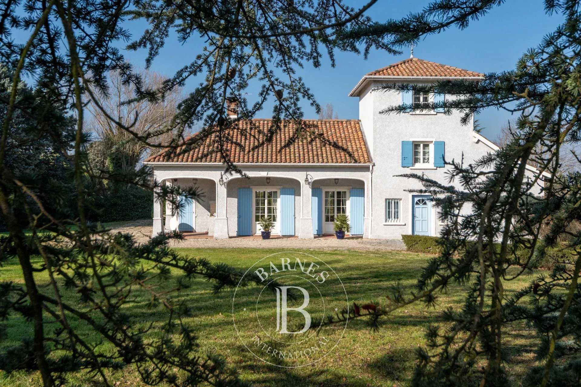 Maison Dommartin  -  ref 85607606 (picture 1)
