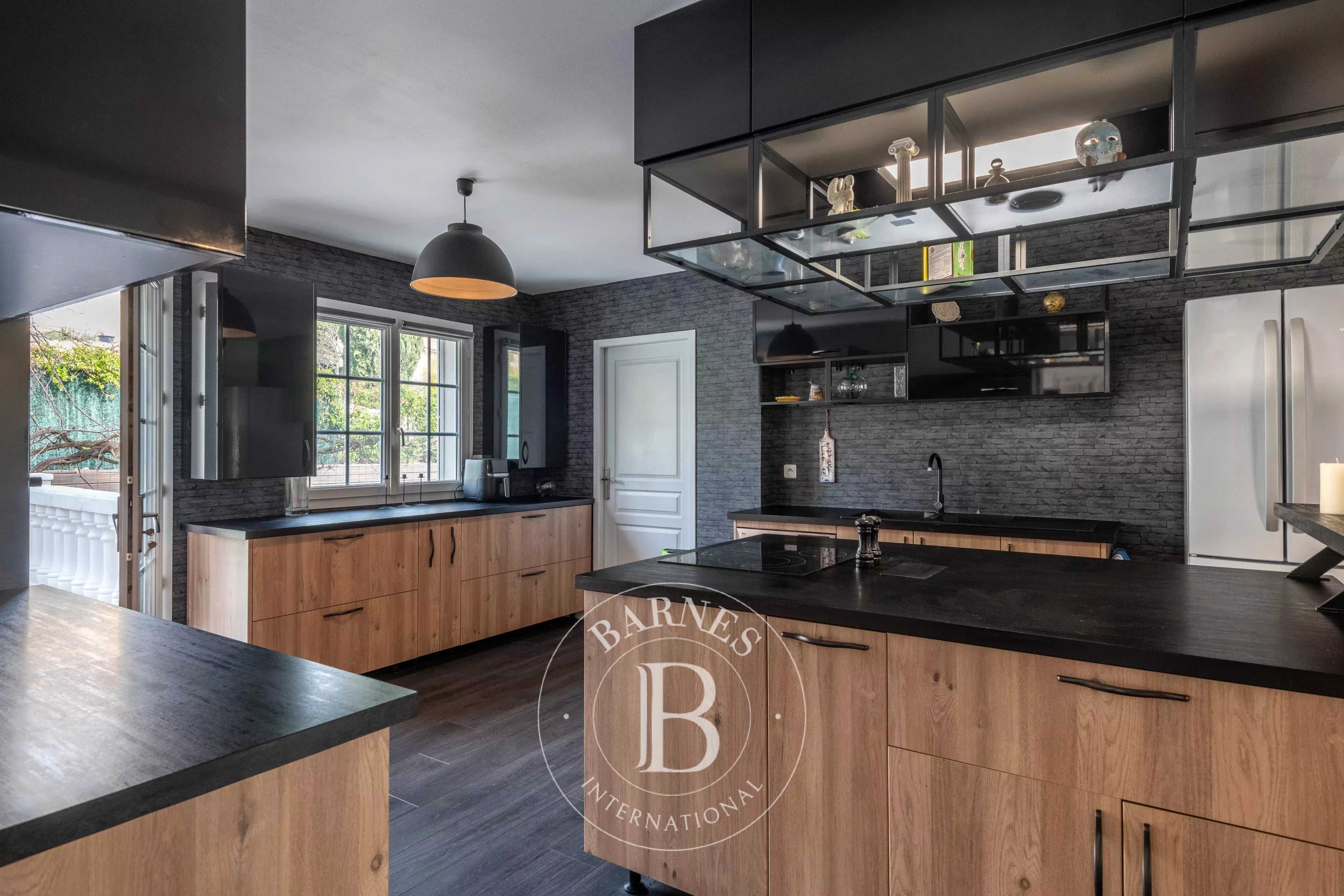 Maison Neyron  -  ref 86780651 (picture 3)