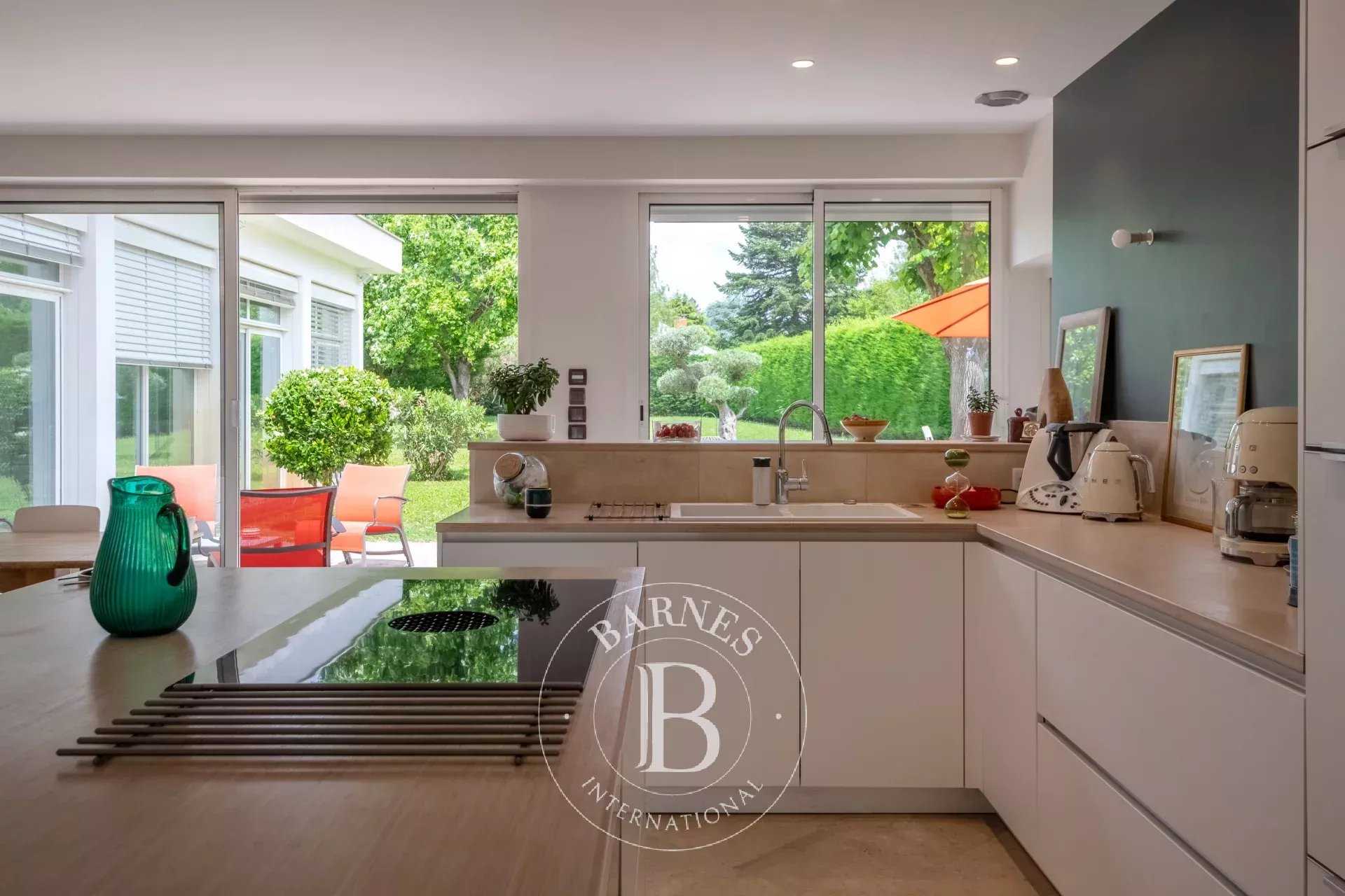 Maison Charbonnières-les-Bains  -  ref 84867964 (picture 3)