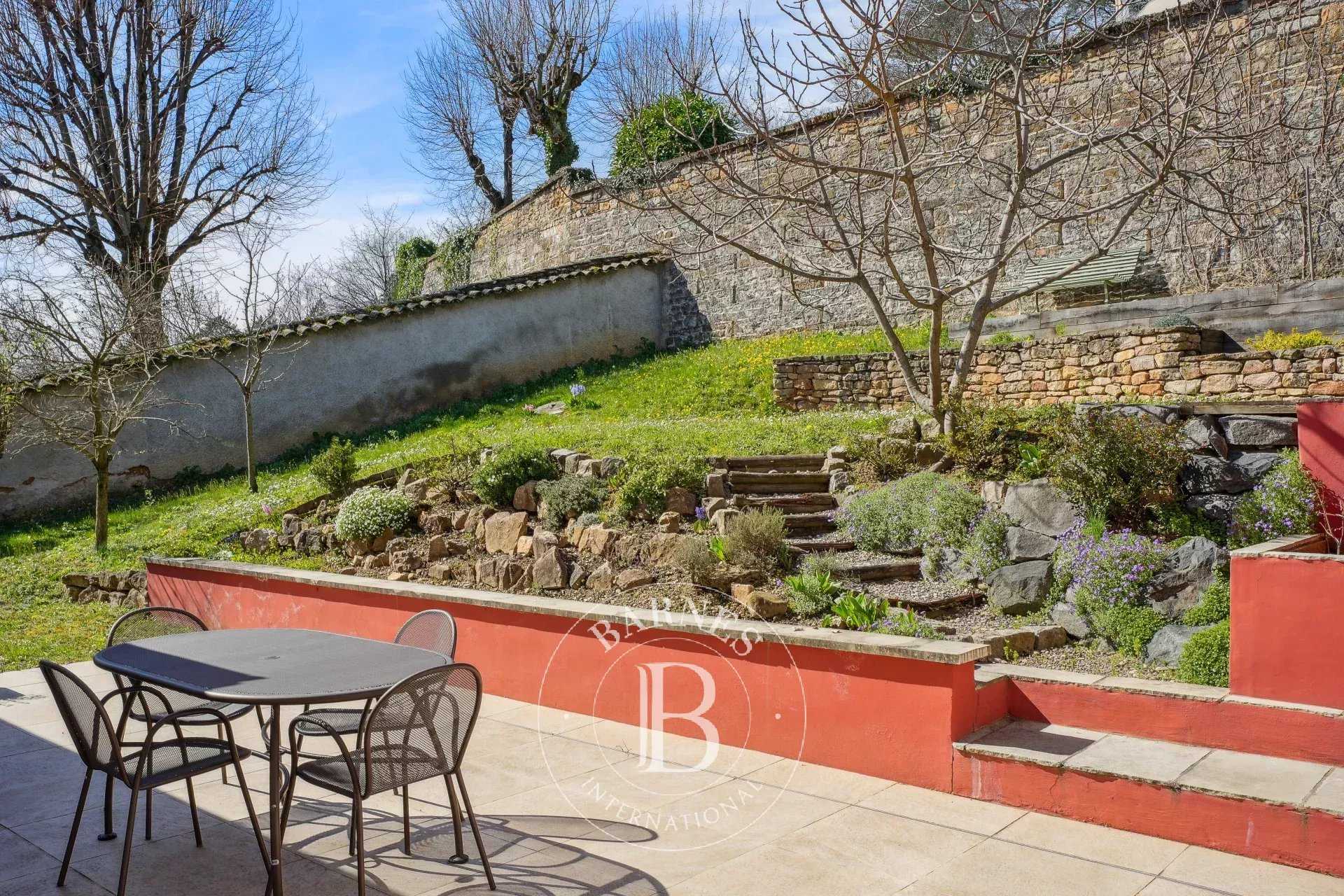House Sainte-Foy-lès-Lyon  -  ref 84318881 (picture 1)