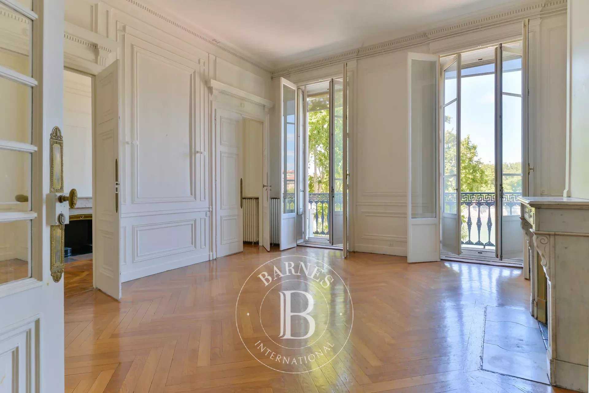 Appartement Lyon 69006  -  ref 85992981 (picture 3)