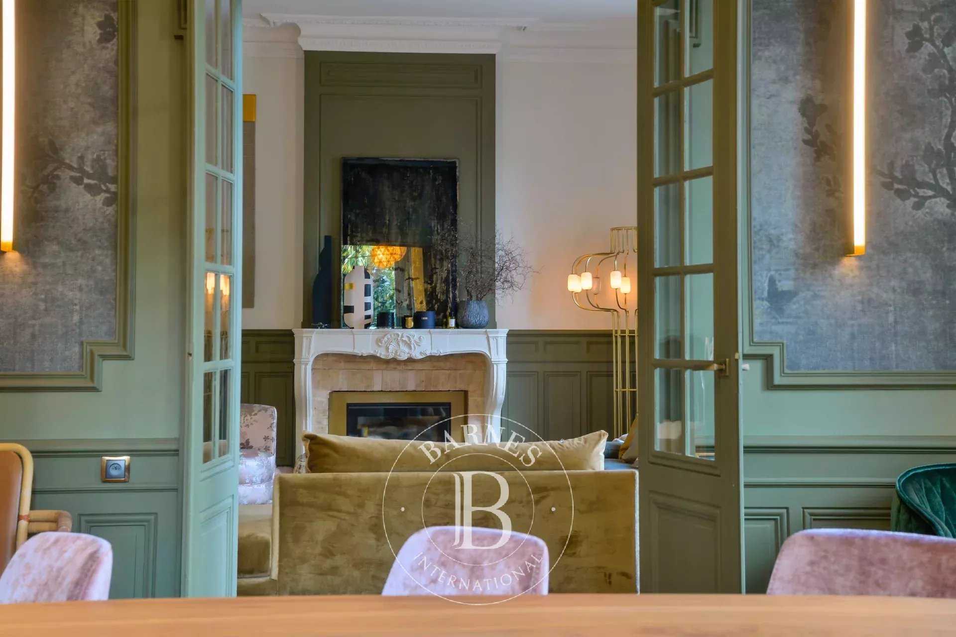 Lyon  - Apartment 4 Bedrooms