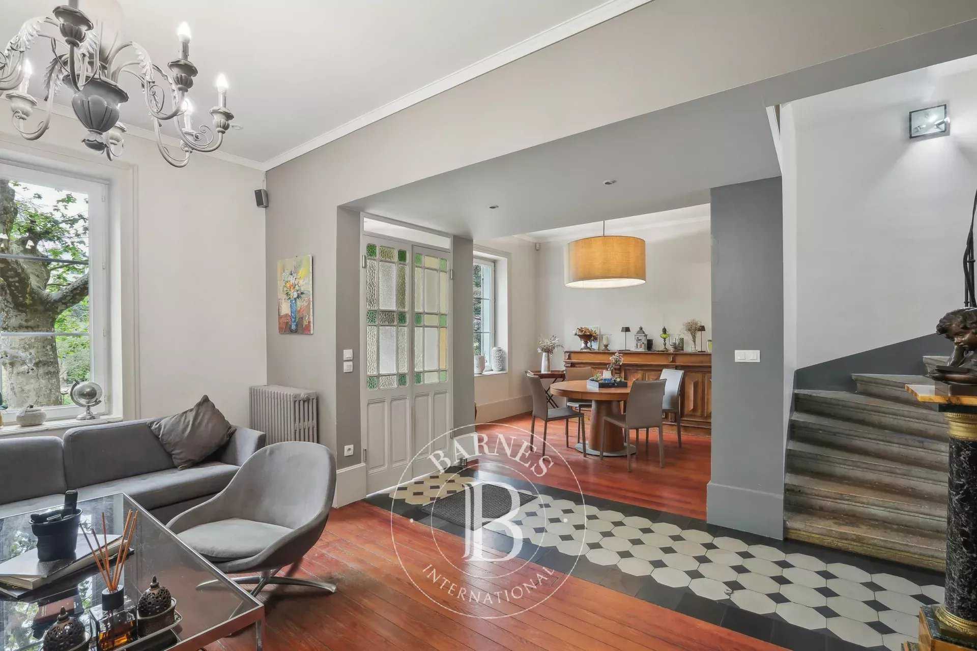 Maison Caluire-et-Cuire  -  ref 84469107 (picture 3)