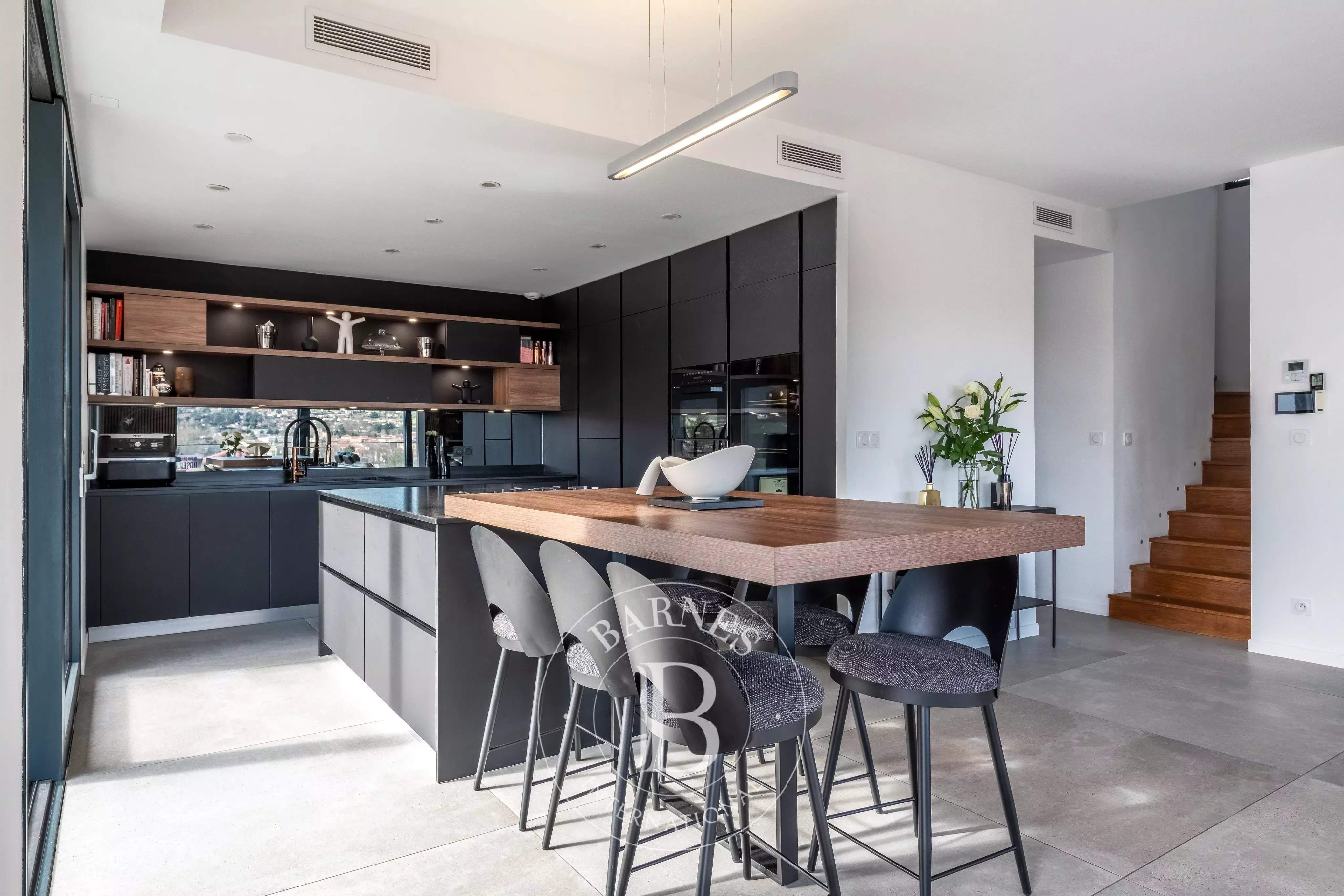 Albigny-sur-Saône  - Maison 7 Pi&egrave;ces 5 Chambres - picture 12