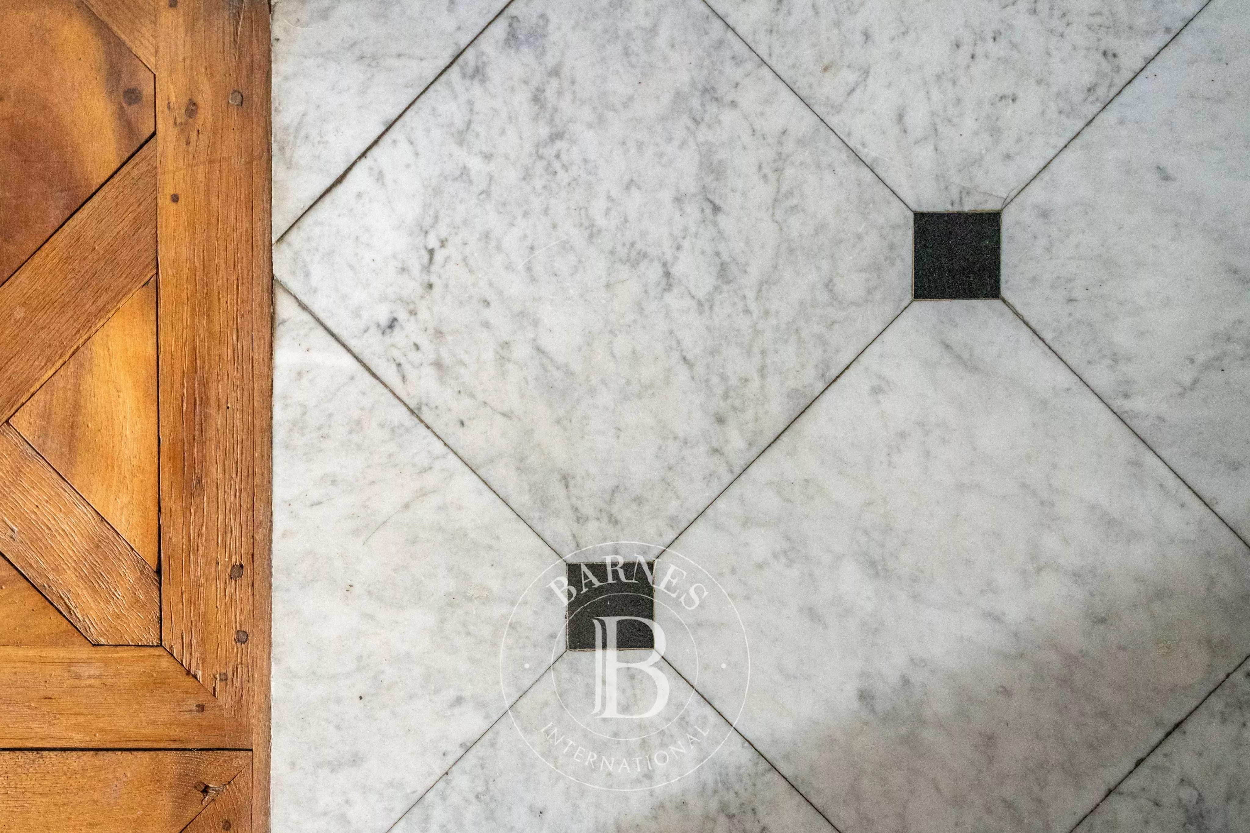 Lyon  - Appartement 5 Pi&egrave;ces 4 Chambres - picture 12