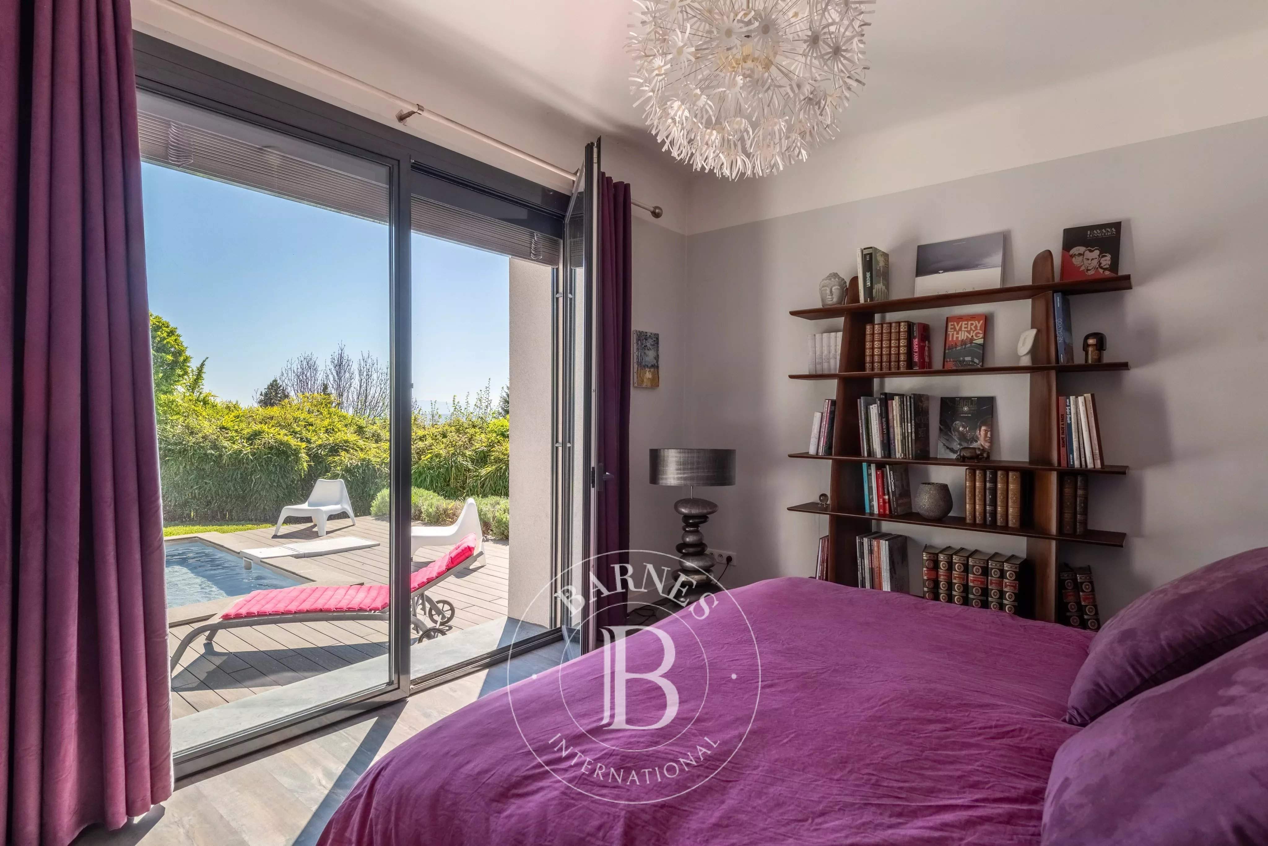 Saint-Cyr-au-Mont-d'Or  - Maison 7 Pi&egrave;ces 4 Chambres - picture 14