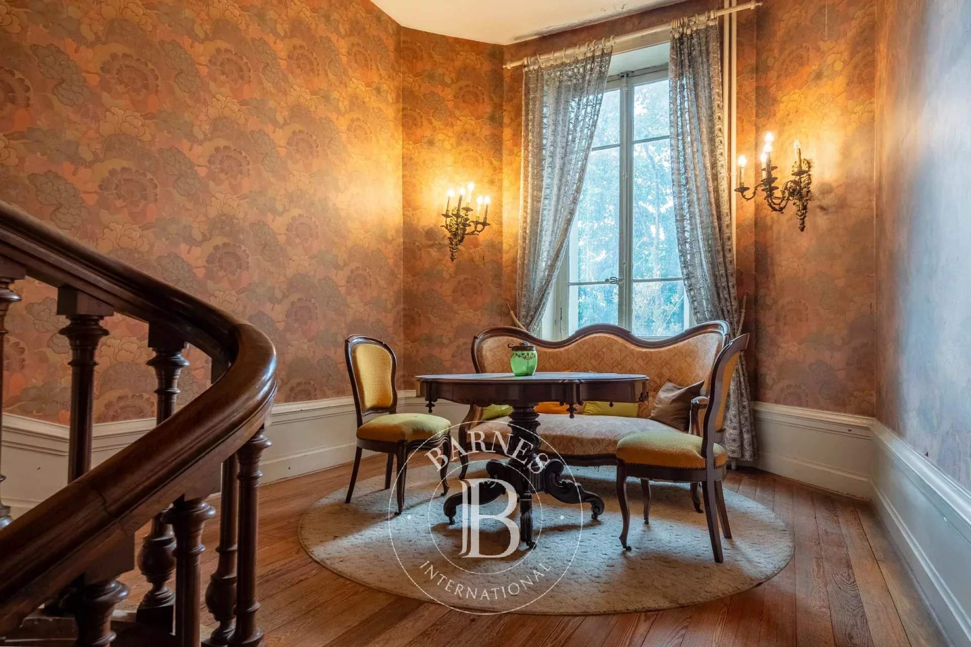 Lentilly  - Maison 17 Pi&egrave;ces 11 Chambres - picture 11