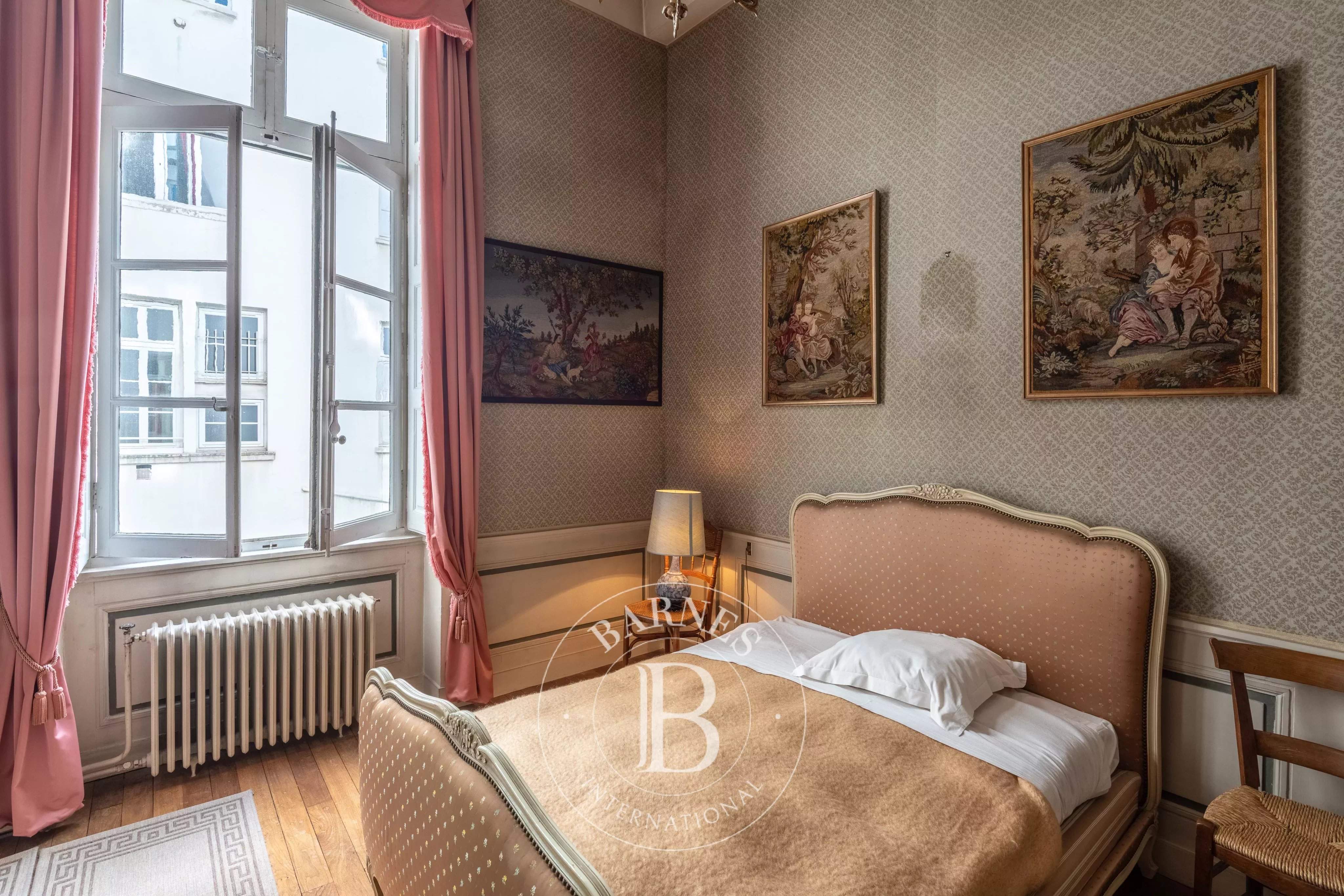 Lyon  - Appartement 5 Pi&egrave;ces 4 Chambres - picture 7