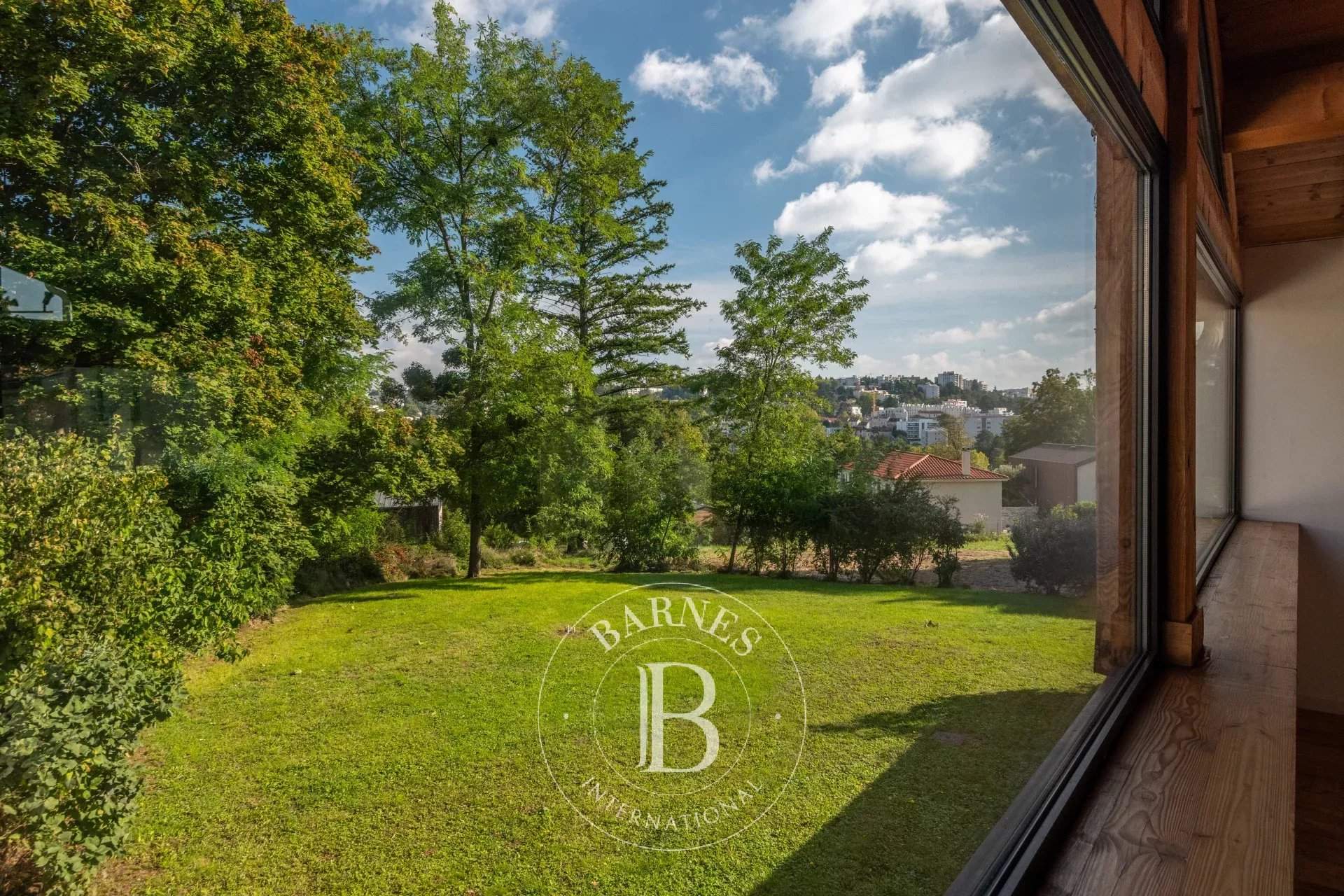 Écully  - Maison 7 Pi&egrave;ces 4 Chambres - picture 14