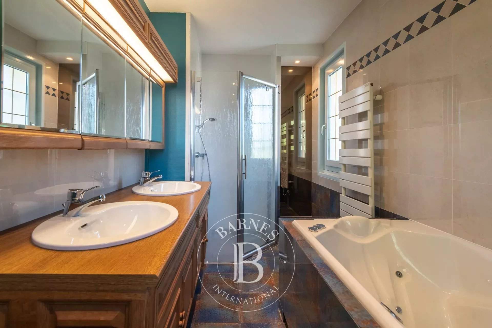 Saint-Genis-les-Ollières  - House 4 Bedrooms - picture 8