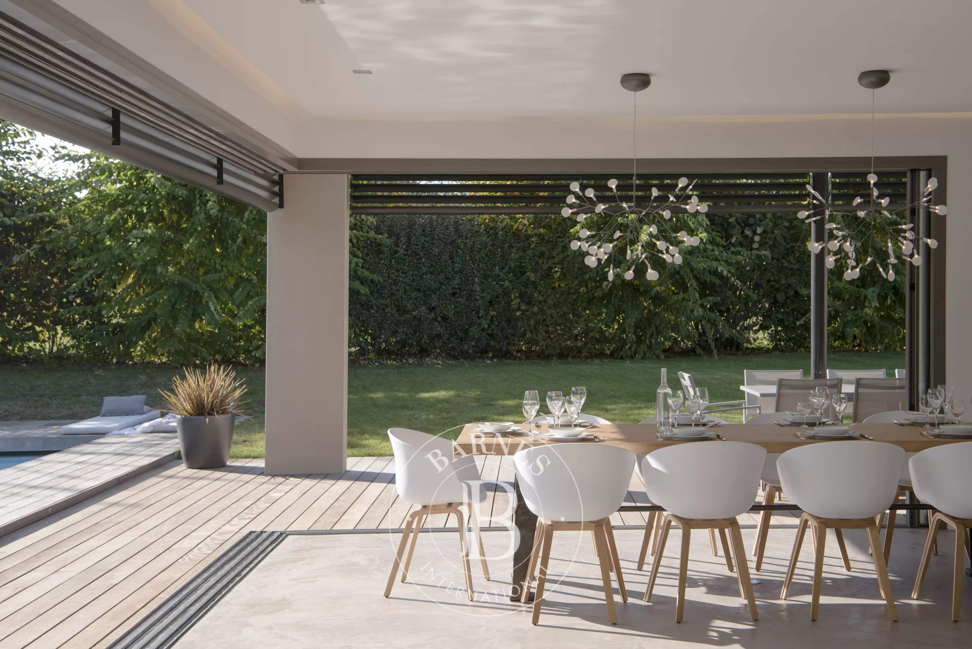 Lyon  - Maison 7 Pi&egrave;ces 5 Chambres - picture 7