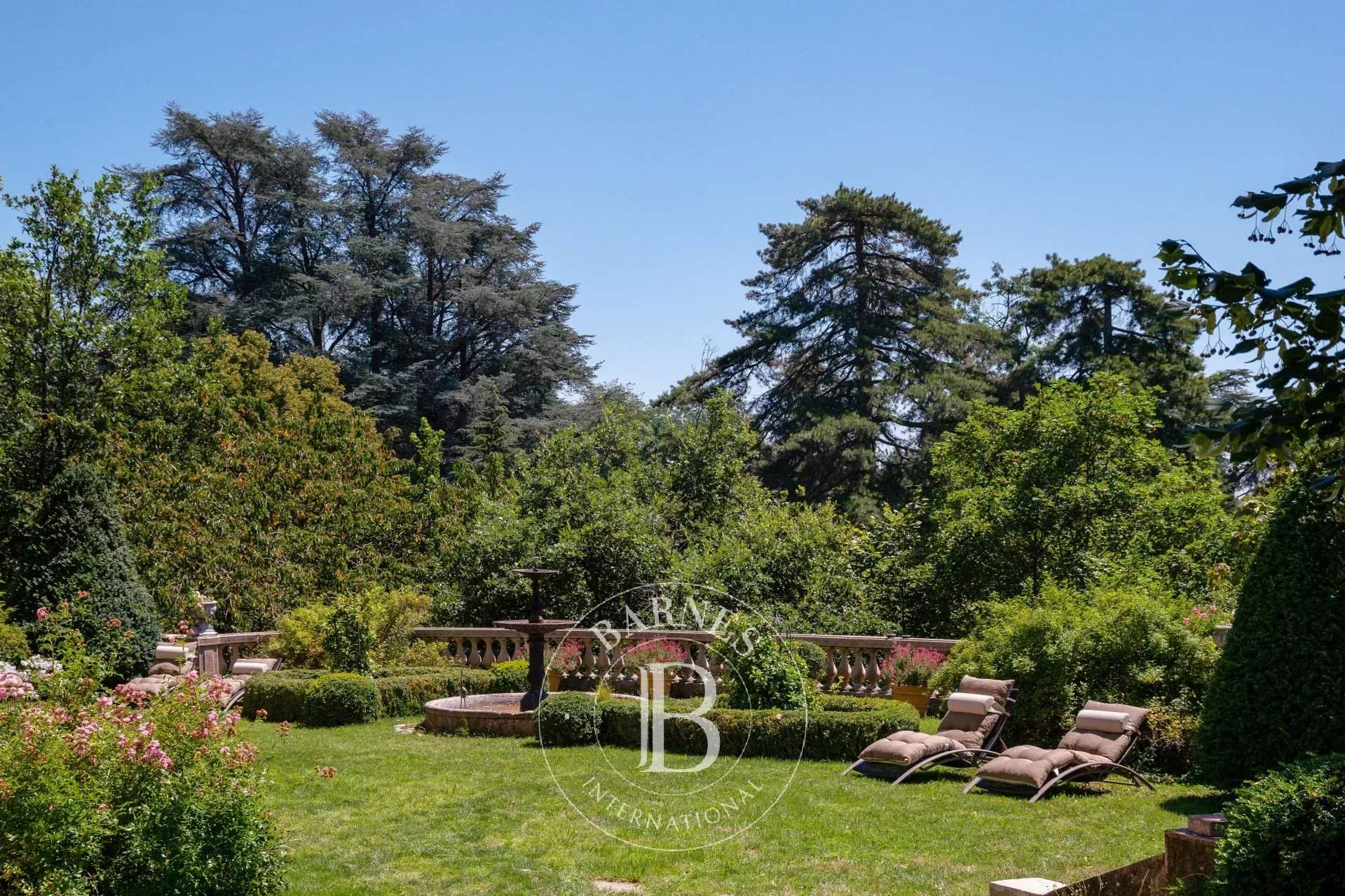 Vaugneray  - Property 7 Bedrooms - picture 6