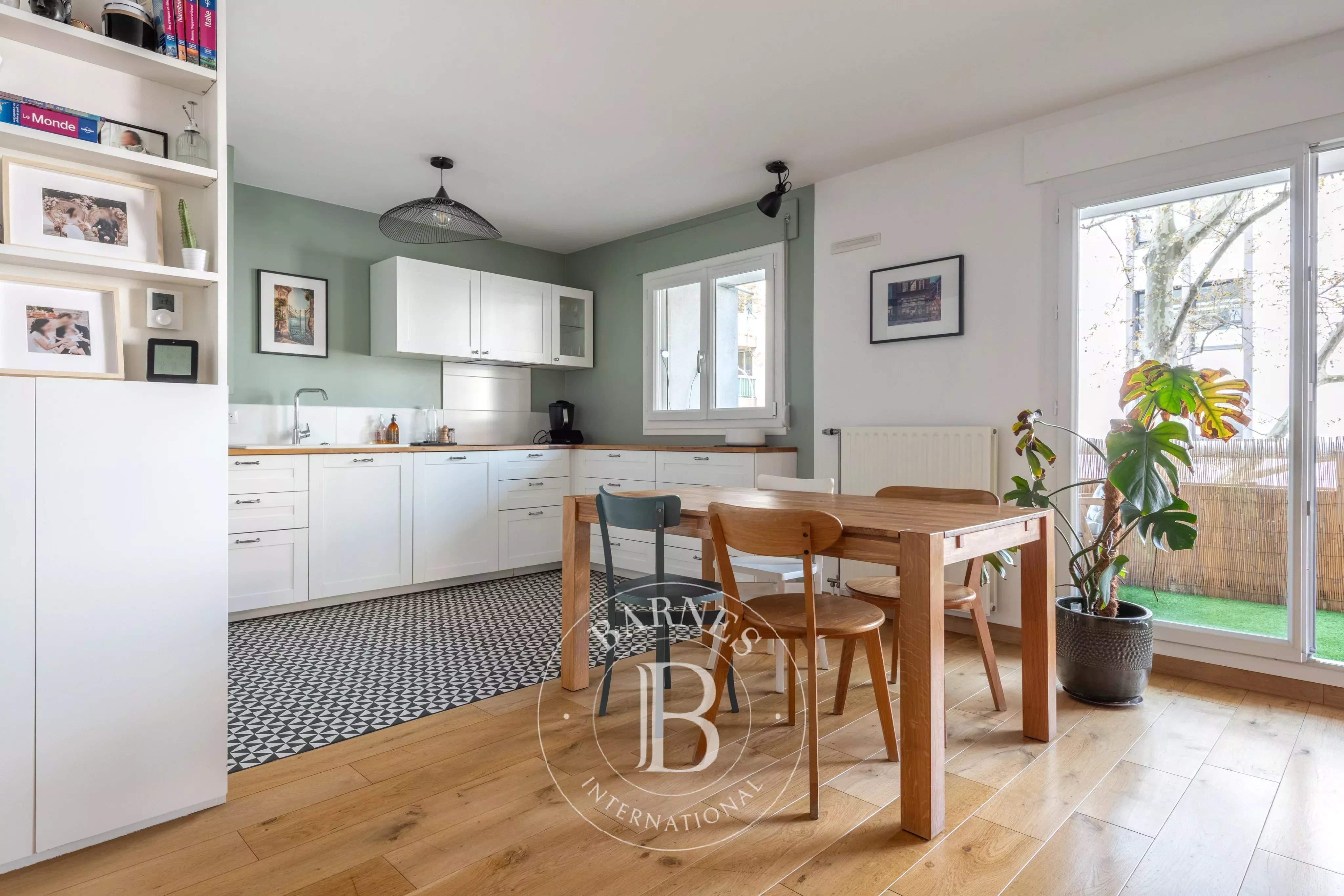 Lyon  - Appartement 4 Pi&egrave;ces 2 Chambres - picture 4